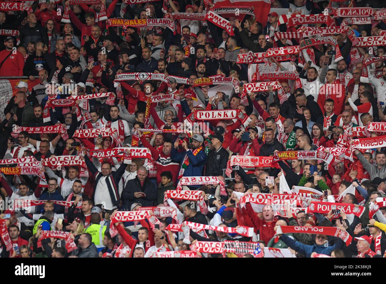 Cardiff, Royaume-Uni. 25th septembre 2022. Les supporters de Pologne lors du match A4 de l'UEFA Nations League Group entre le pays de Galles et la Pologne au Cardiff City Stadium, Cardiff, Royaume-Uni, 25th septembre 2022 (photo de Mike Jones/News Images) à Cardiff, Royaume-Uni, le 9/25/2022. (Photo par Mike Jones/News Images/Sipa USA) crédit: SIPA USA/Alay Live News Banque D'Images