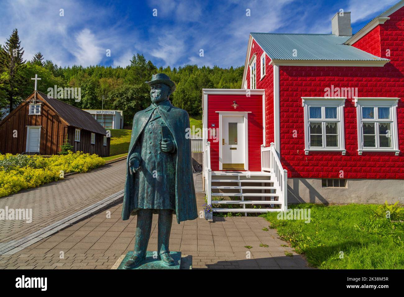 Statue de Jon Sveinsson, Musée Akureyri, Akureyri, Islande, Europe Banque D'Images