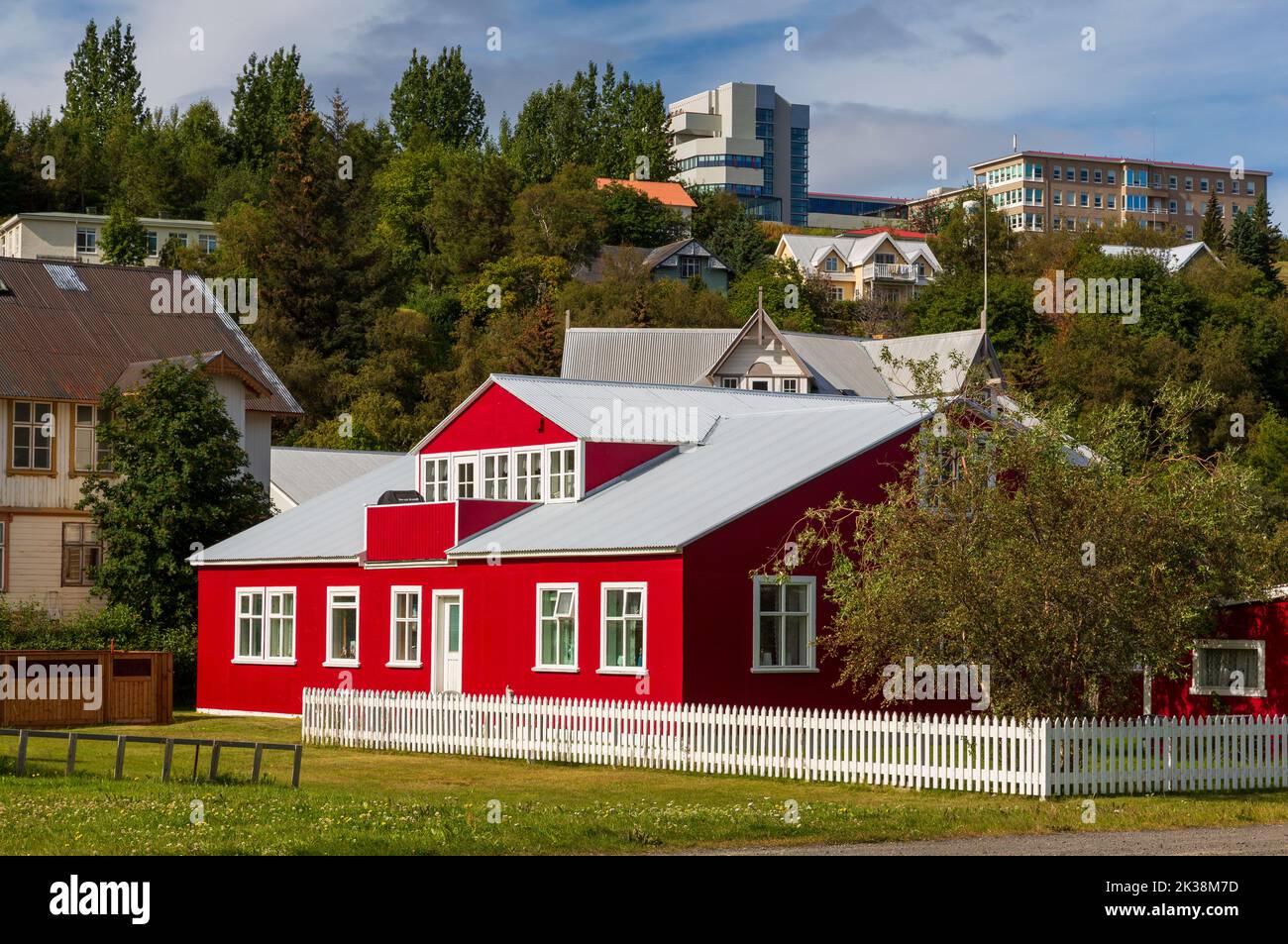 Maison rouge, Akureyri, Islande, Europe Banque D'Images