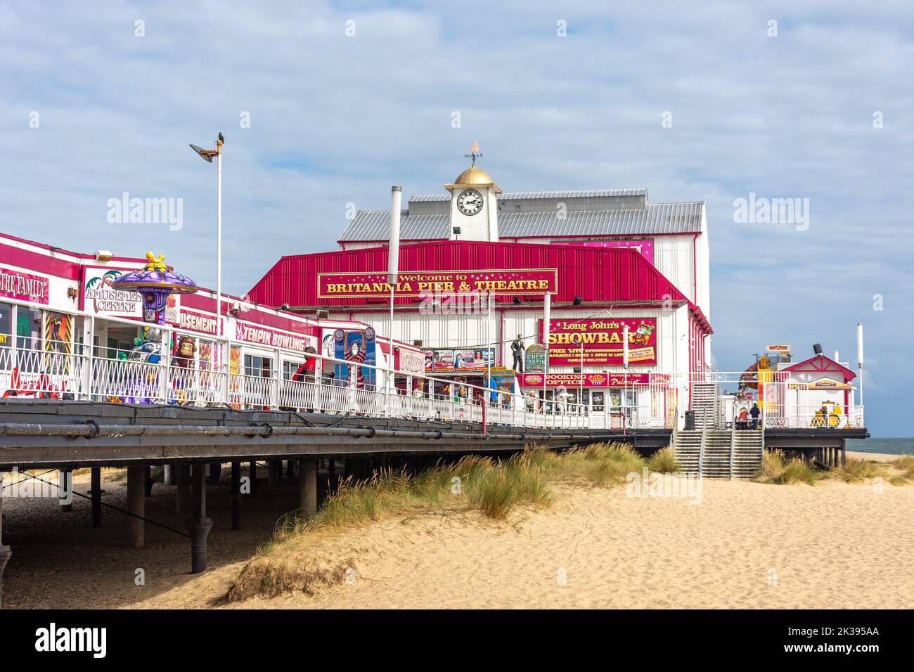 Brittania Pier & Theatre, Marine Parade, Great Yarmouth, Norfolk, Angleterre, Royaume-Uni Banque D'Images