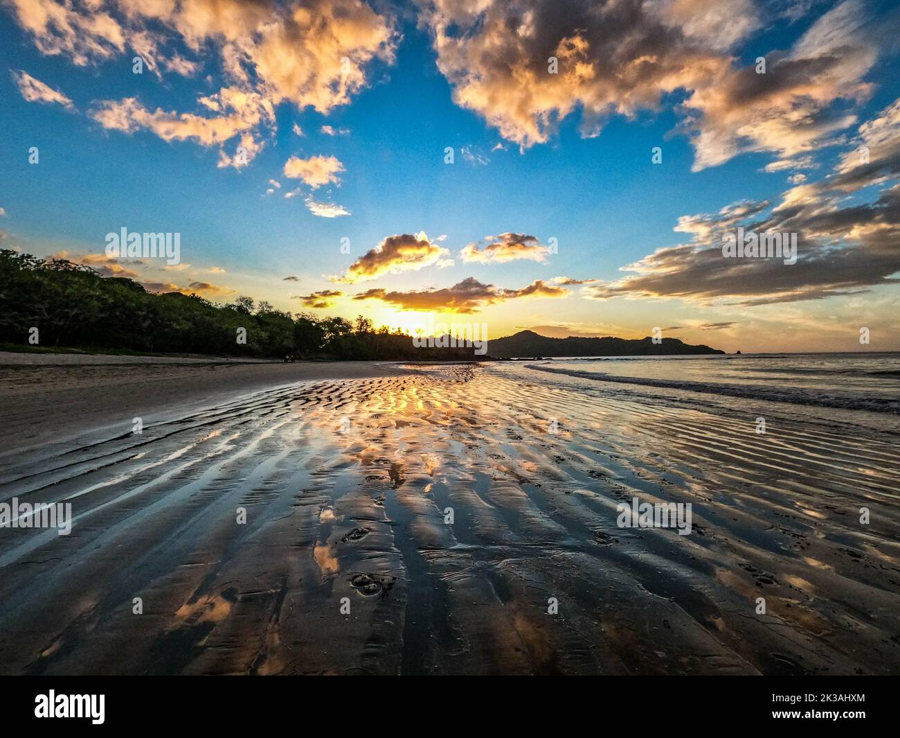 Belle Playa Conchal, une plage faite de coquillages, Guanacaste, Costa Rica Banque D'Images