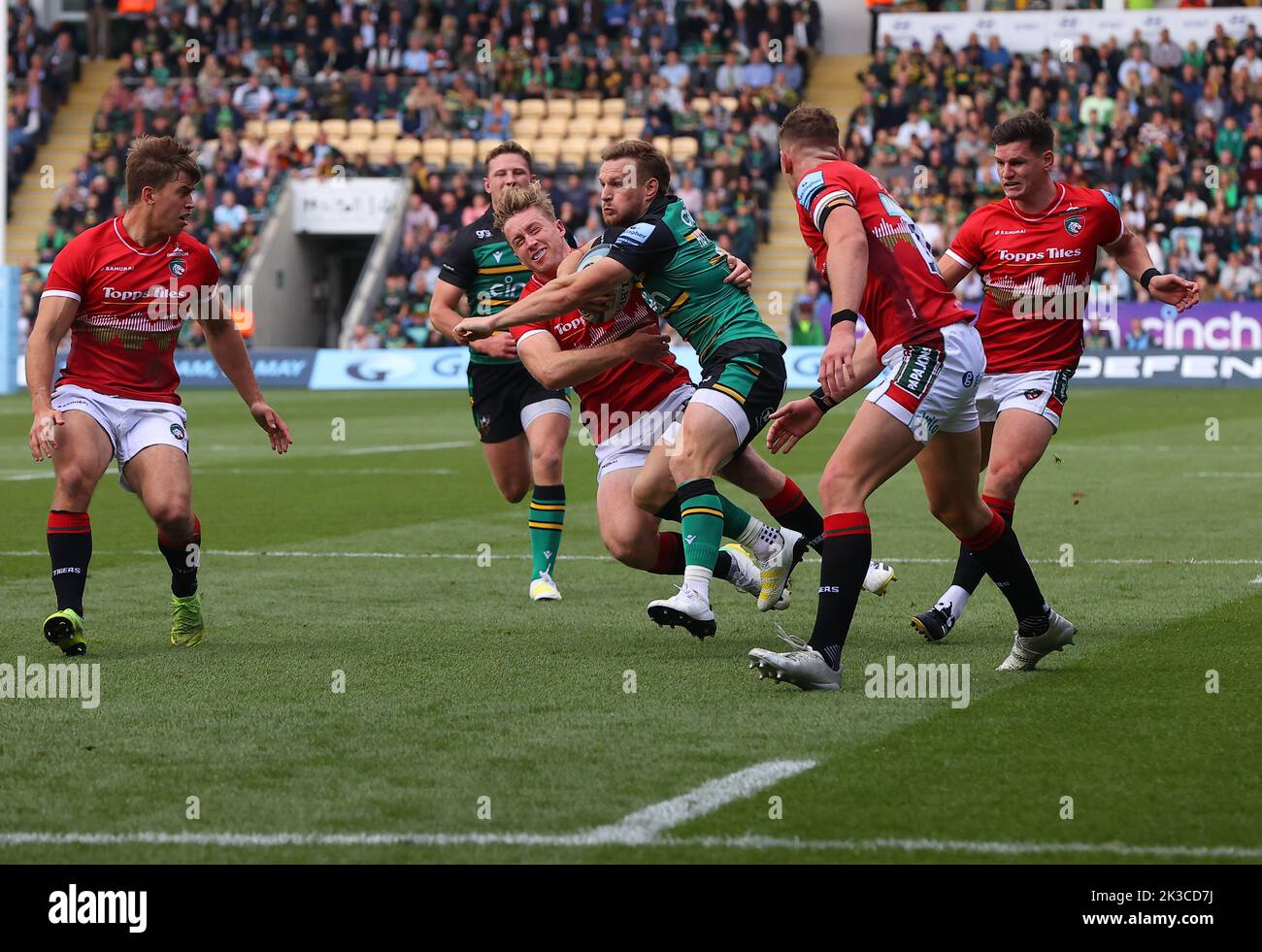24.09.2022 Northampton, Angleterre. Rugby Union. Rory Hutchinson sur la ...