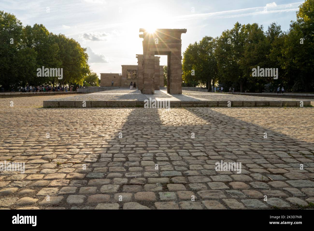 Madrid, Espagne, septembre 2022. Vue panoramique sur le temple égyptien de Debod dans le centre-ville Banque D'Images