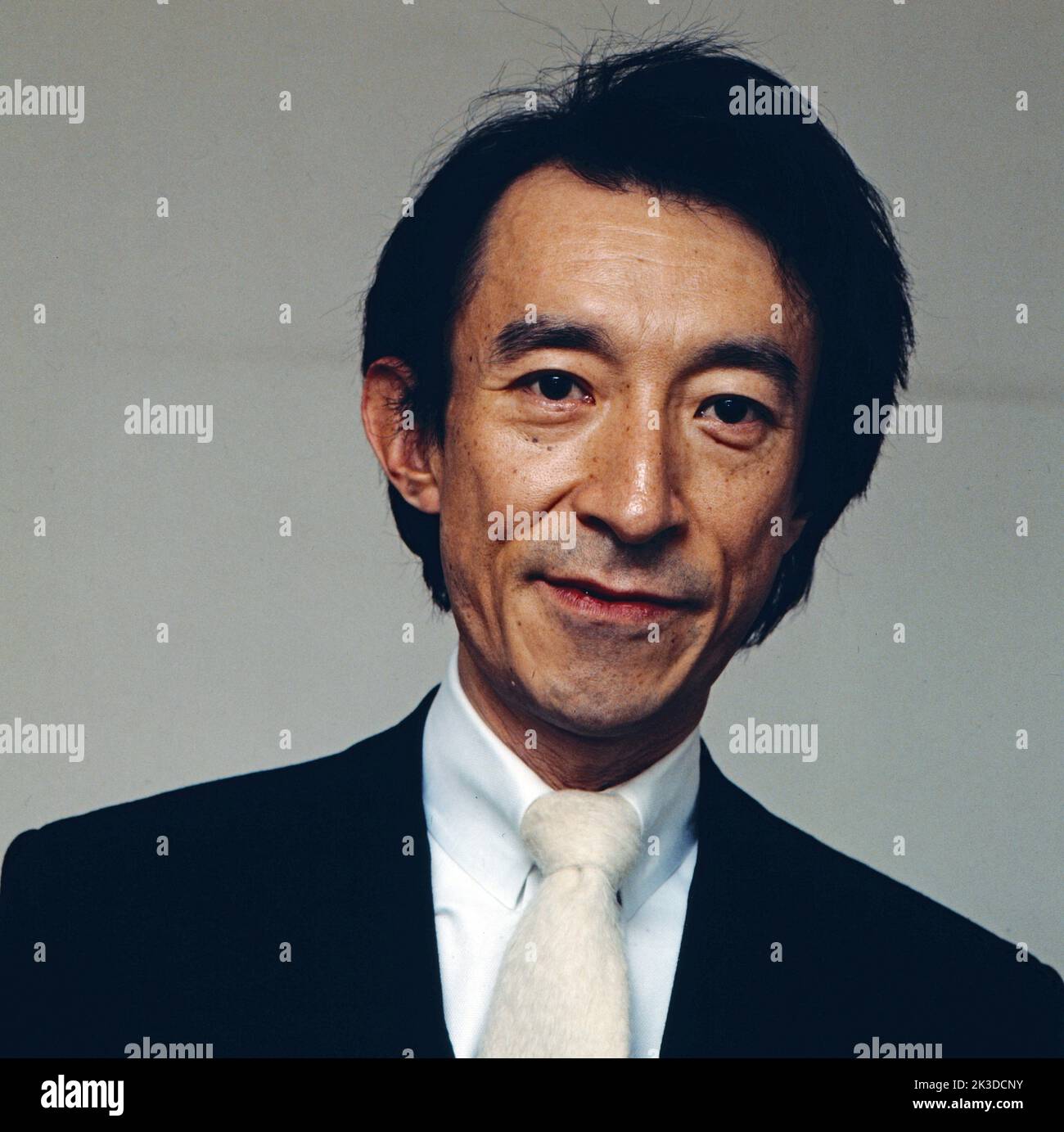 Hiroshi Wakasugi, Japanischer Dirigent, Portrait, Deutschland, 1981. Hiroshi Wakasugi, chef d'orchestre japonais, portrait, Allemagne, 1981. Banque D'Images