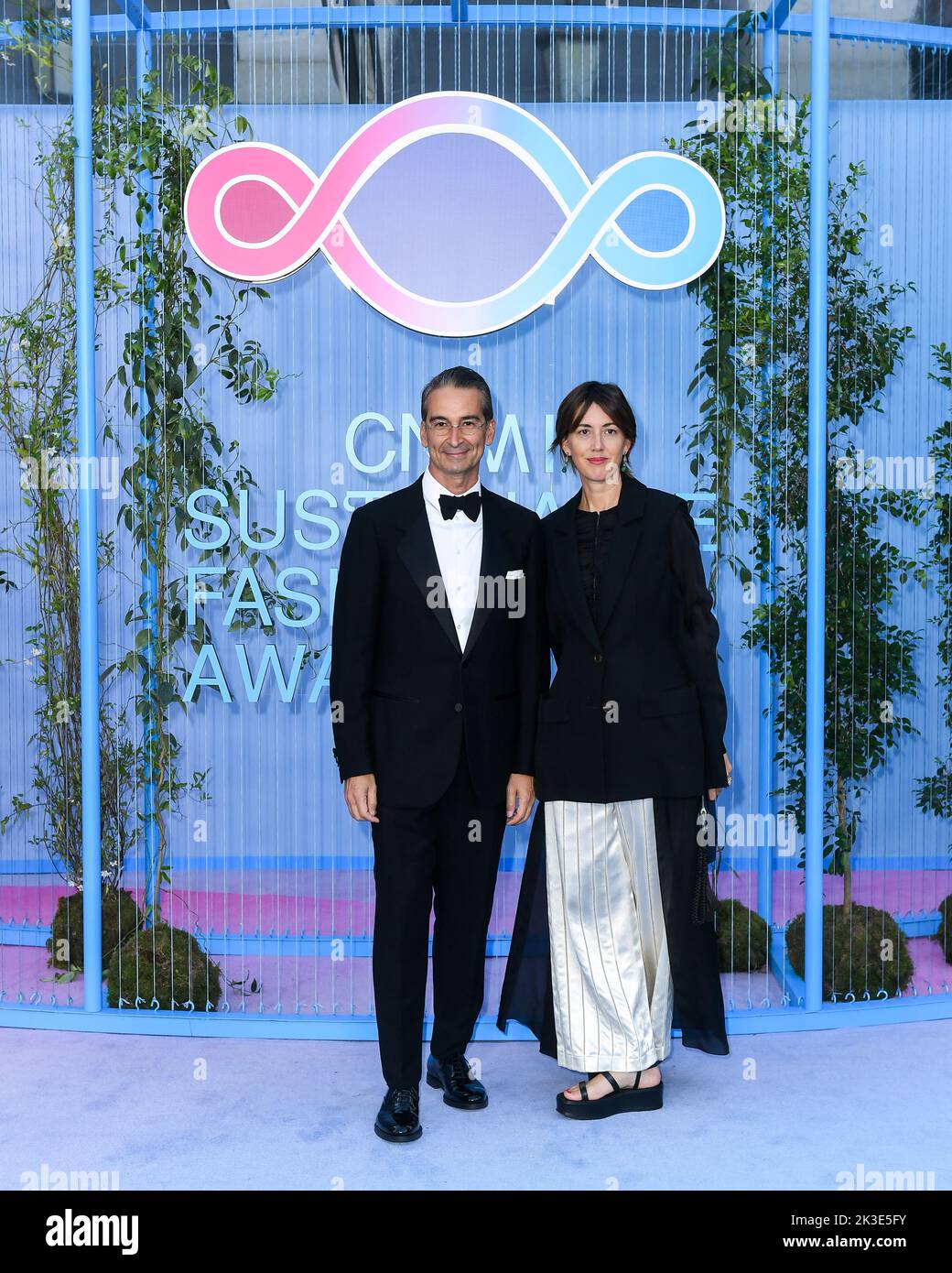 Federico Marchetti , Kerry Olsen Milan Fashion week - femmes S/S 2023 5th Edition CNMI Sustainable Fashion Awards toile de fond partie 1 la Scala Theatre Milan, Italie 25th septembre 2022 ©SGPItalia ID 128138_004 non exclusive Banque D'Images