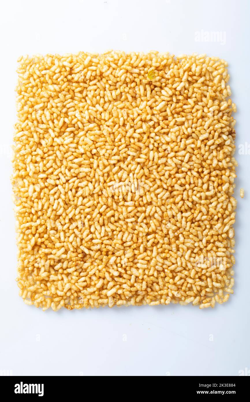 Délicieux en-cas salés indiens « Chanachur » ou Bombay Mix. Banque D'Images