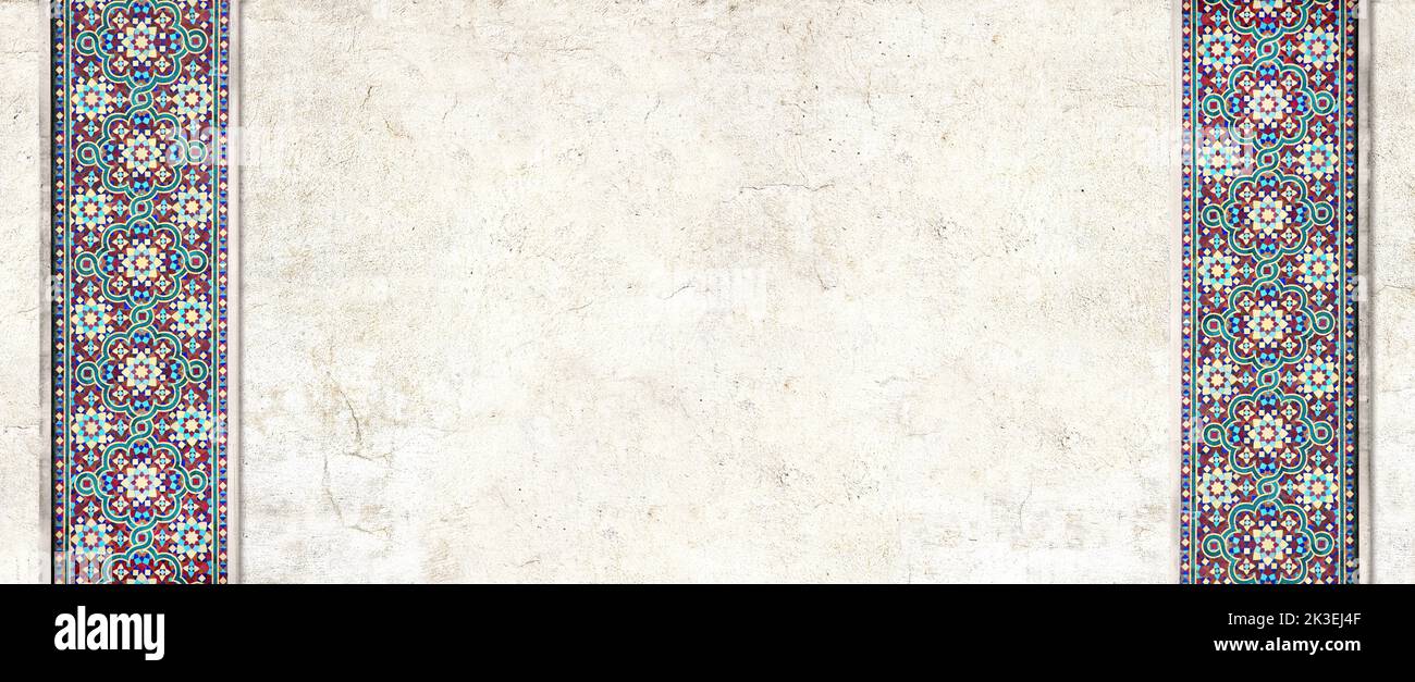 Détail du mur traditionnel de mosaïque persane avec ornement géométrique. Arrière-plan horizontal ou vertical avec cadre en céramique. Modèle de maquette. Copie s Banque D'Images