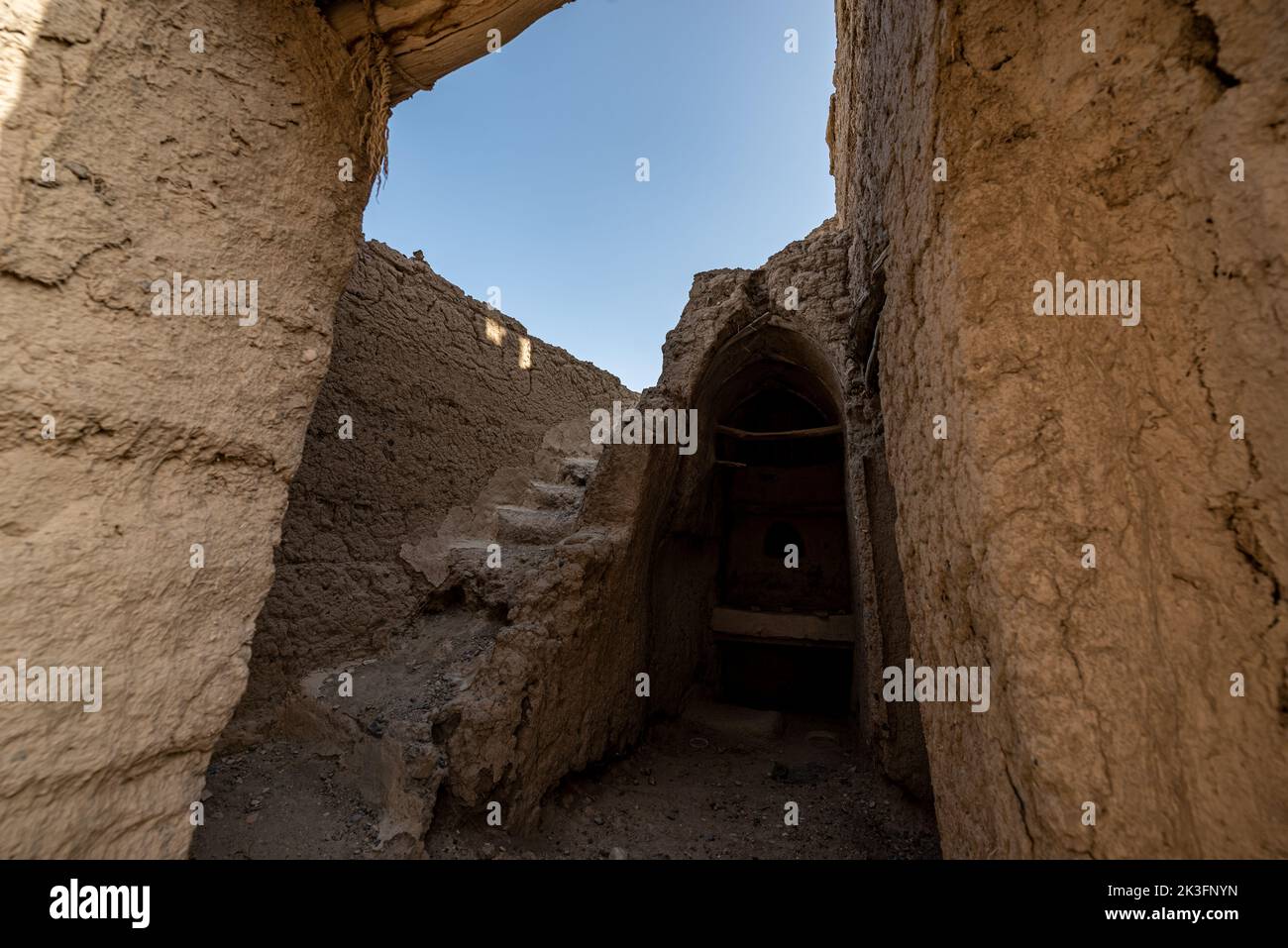 Forteresse de Bahla en brique de boue et oasis sur la pourriture, Oman Banque D'Images