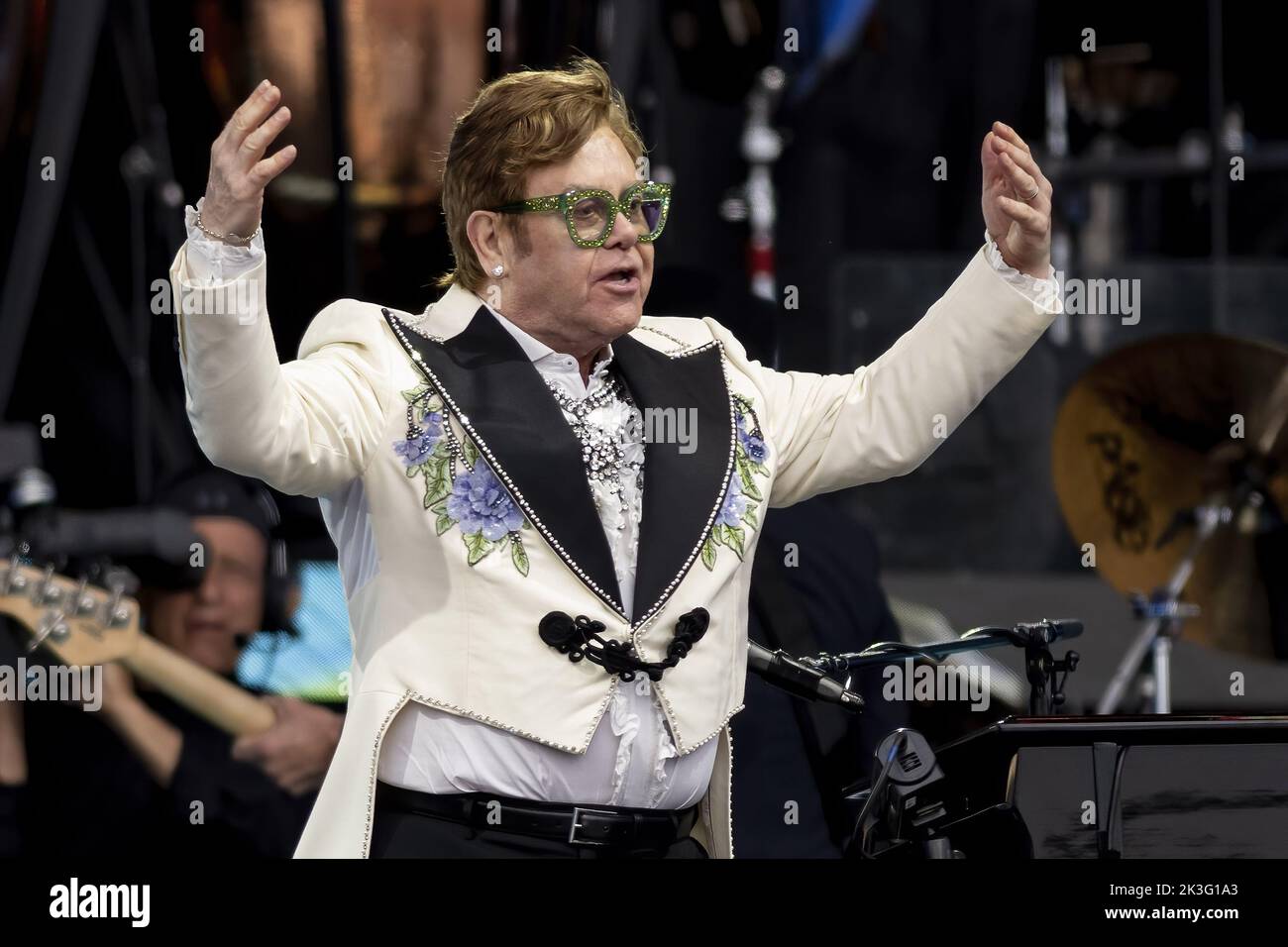 LONDRES, ANGLETERRE : Elton John se produit au British Summertime Festival lors de sa tournée Farewell Yellow Brick Road à Hyde Park. Avec: Elton John où: Londres, Royaume-Uni quand: 24 juin 2022 crédit: Neil Lupin/WENN Banque D'Images