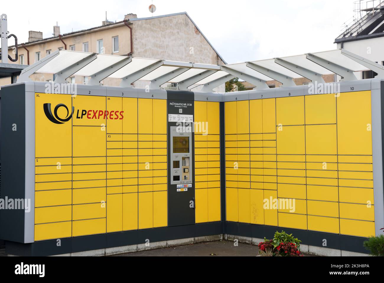 Vilnius, Lituanie 23 septembre 2022 LP Express est un réseau de machines de poste et de services d'expédition qui appartient à la poste lituanienne. Livraison rapide Banque D'Images