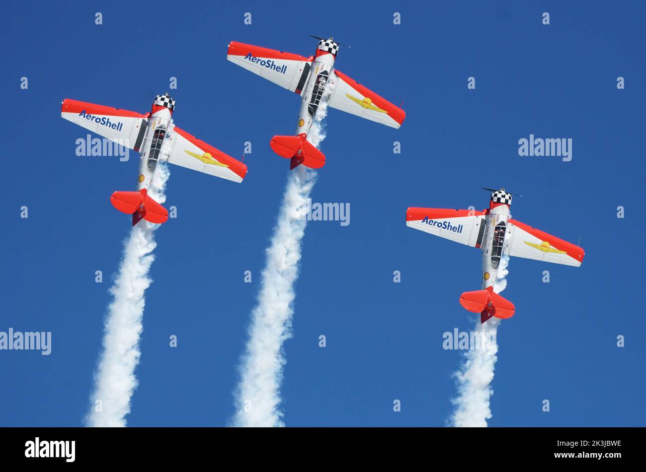 L'équipe d'acrobaties aériennes d'Aeroshell lors d'un salon aérien à Mirabel, au Québec. Banque D'Images