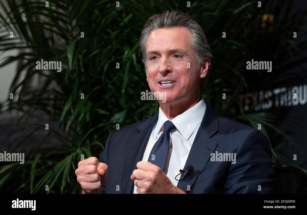 Austin Texas États-Unis, 24 septembre 2022: Le gouverneur démocrate de Californie, GAVIN NEWSOM, parle de l'état de la politique américaine lors d'une séance d'interview au Festival annuel de Tribune du Texas dans le centre-ville d'Austin. Newsom, un ancien maire de San Francisco, est mentionné comme candidat possible à la présidence des États-Unis en 2024. Banque D'Images