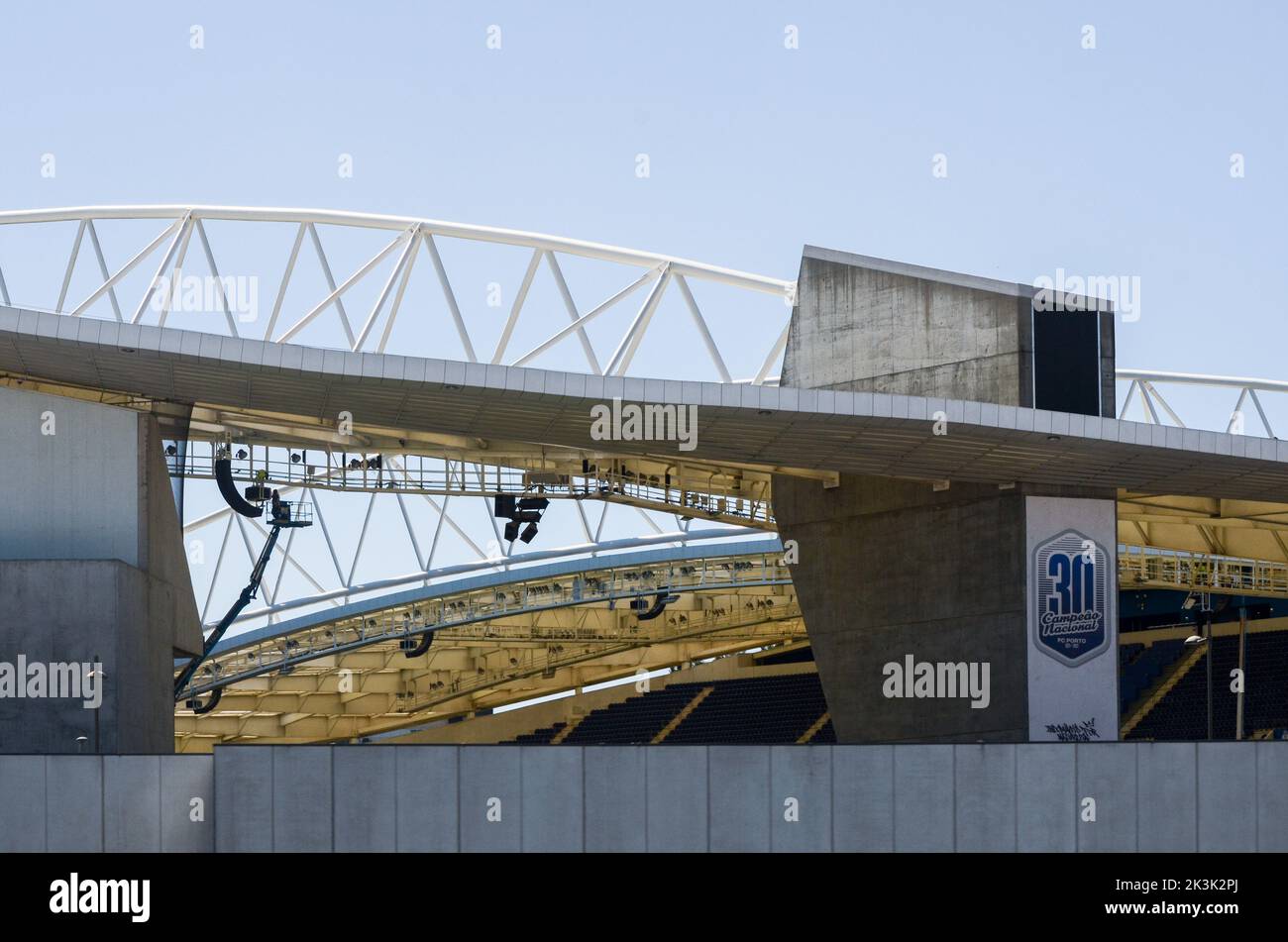 Porto, Portugal - 25 septembre 2022: Vue extérieure sur Estadio do Dragao - le terrain de jeu officiel du FC Porto Banque D'Images
