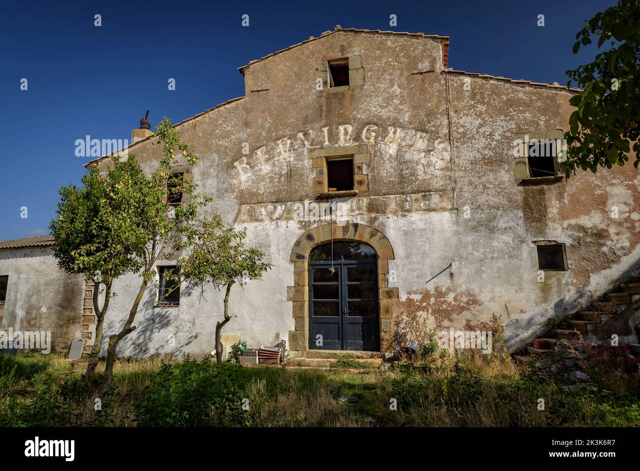 Village dispersé de Guilleries et Vallclara dans la région des Guilleries (Osona, Barcelone, Catalogne, Espagne) ESP: Aldea diseminada de las Guilleries Banque D'Images