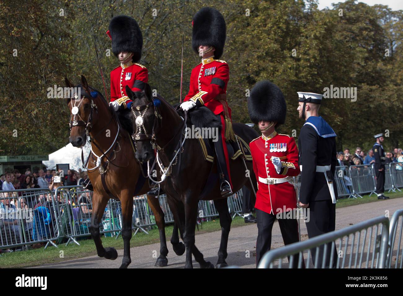 Funérailles de la Reine Elizabeth II 19 septembre 2022, long Walk Windsor Berkshire Angleterre Royaume-Uni. . Procession militaire. Protocole royal, monarchie, famille royale, monarque régnant. Le règne de la reine Elizabeth II accède au trône en 1952, British Heritage Banque D'Images