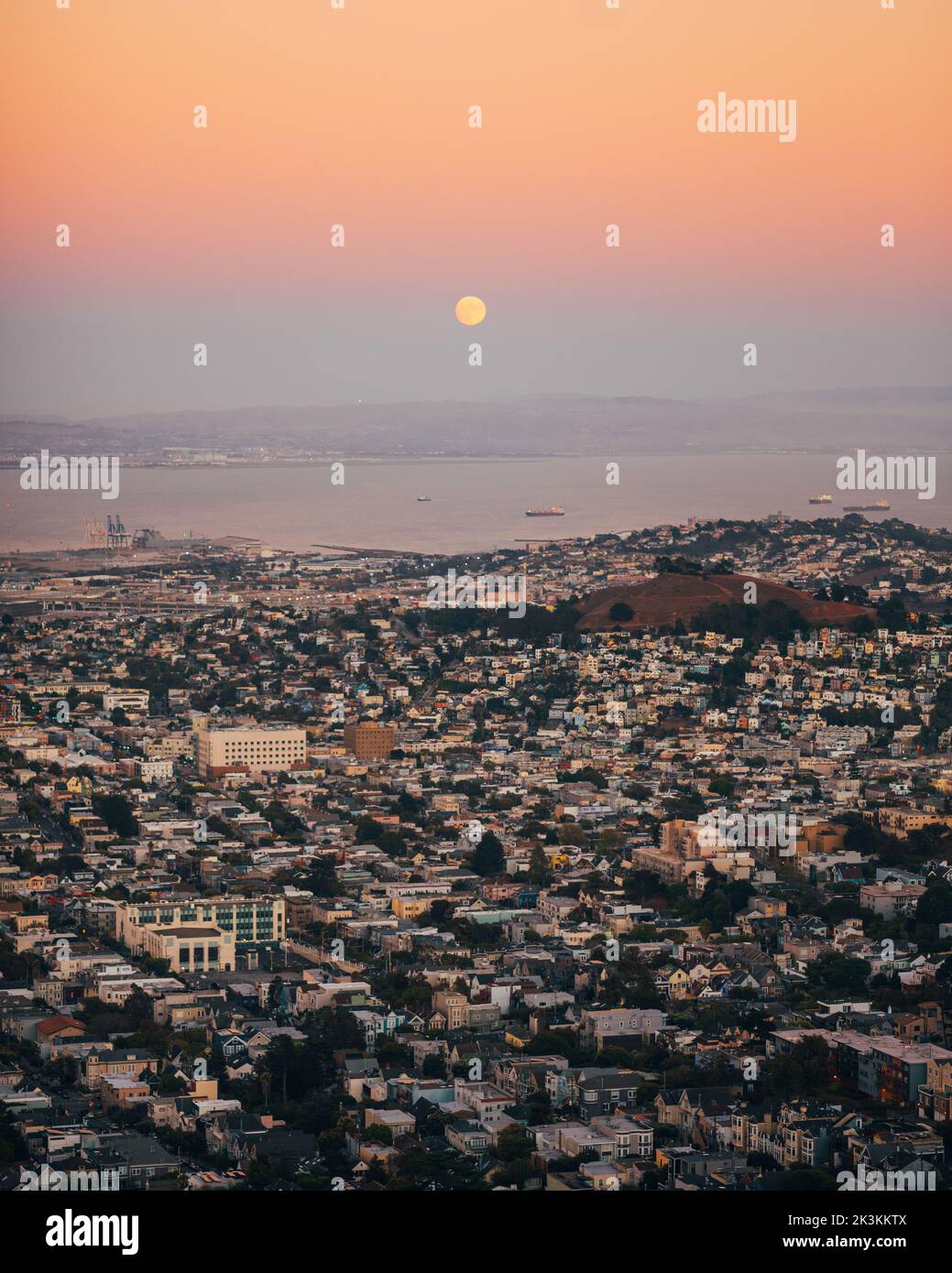 Vue panoramique sur San Francisco depuis Twin Peaks, San Francisco, Californie Banque D'Images