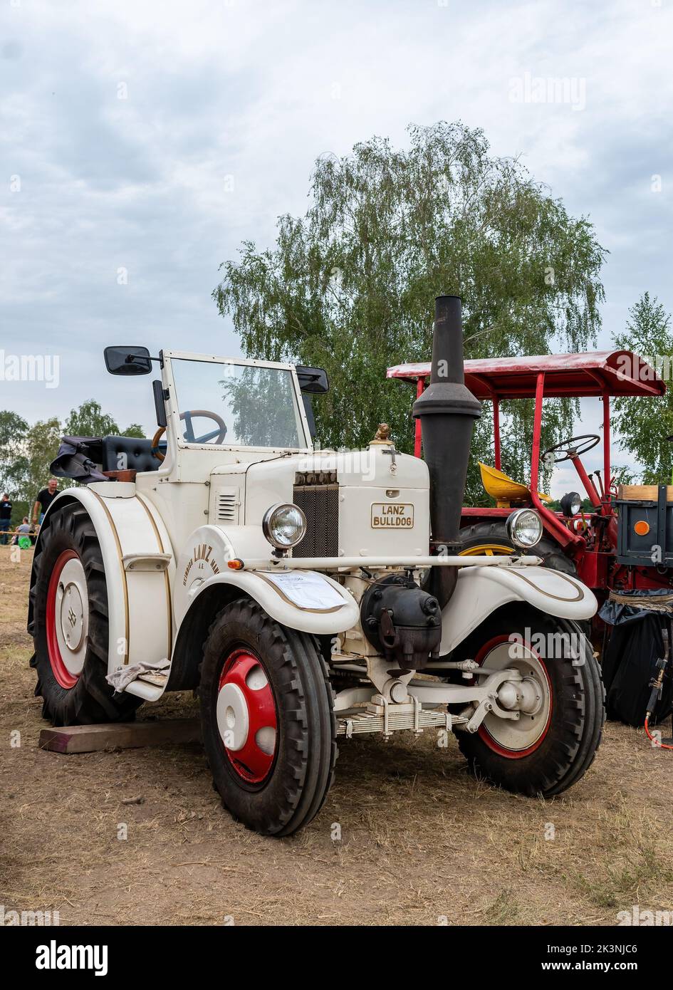 Exposition de tracteurs historiques tracteur Lanz Buldog type 1937 en blanc Banque D'Images