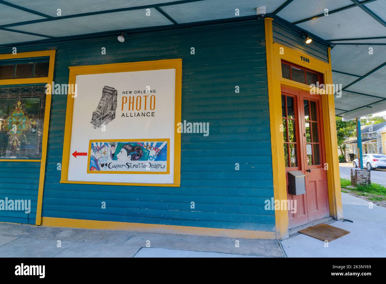 LA NOUVELLE-ORLÉANS, LA, États-Unis - 19 SEPTEMBRE 2022 : The New Orleans photo Alliance on Oak Street dans le quartier résidentiel d'Uptown Banque D'Images