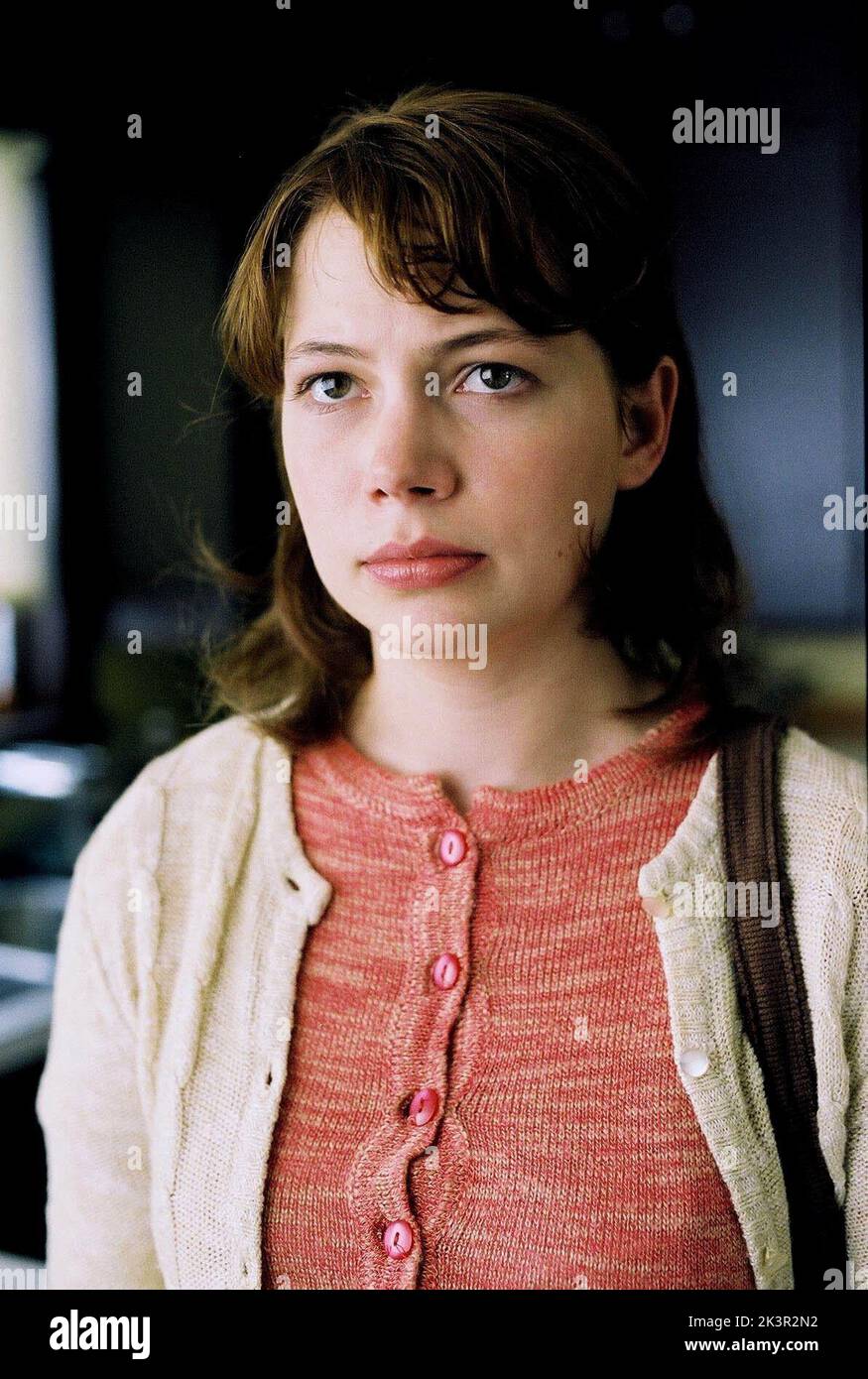 Michelle Williams film: Brokeback Mountain (USA/CAN 2005) personnages: Alma Directeur: ANG Lee 02 septembre 2005 **AVERTISSEMENT** cette photographie est destinée à un usage éditorial exclusif et est protégée par les droits d'auteur des FONCTIONS FOCUS et/ou du photographe attribué par la Société de film ou de production et ne peut être reproduite que par des publications en conjonction avec la promotion du film ci-dessus. Un crédit obligatoire est requis pour LES FONCTIONNALITÉS DE CONCENTRATION. Le photographe doit également être crédité lorsqu'il est connu. Aucune utilisation commerciale ne peut être accordée sans l'autorisation écrite de la Société du film. Banque D'Images