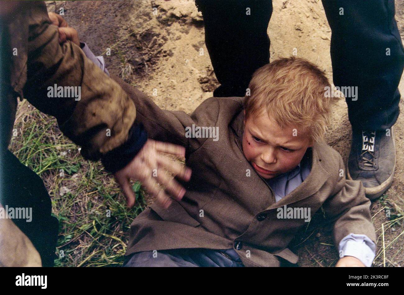 Kolya Spiridonov film: The Italian; Italianetz (2005) personnages: Vanya Solntsev Directeur: Andrei Kravchuk 14 février 2005 **AVERTISSEMENT** cette photographie est destinée à un usage éditorial exclusif et est protégée par les droits d'auteur de SONY et/ou du photographe attribué par la société film ou production et ne peut être reproduite que par des publications dans le cadre de la promotion du film ci-dessus. Un crédit obligatoire pour SONY est requis. Le photographe doit également être crédité lorsqu'il est connu. Aucune utilisation commerciale ne peut être accordée sans l'autorisation écrite de la Société du film. Banque D'Images