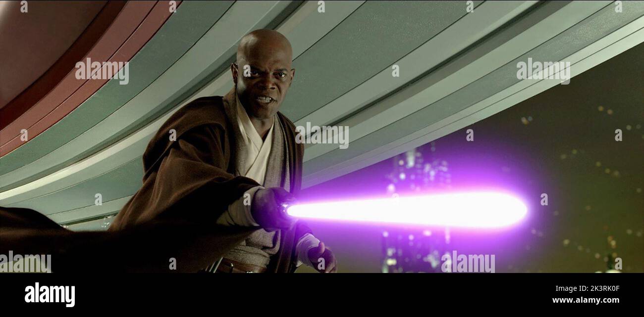Samuel L. Jackson film: Star Wars: Episode III - Revenge of the Sith (USA 2005) personnages: Mace Windu Directeur: George Lucas 15 mai 2005 **AVERTISSEMENT** cette photographie est à usage éditorial exclusif et est le droit d'auteur de LUCASFILM et/ou le photographe assigné par la Société de film ou de production et ne peut être reproduite que par des publications dans le cadre de la promotion du film ci-dessus. Un crédit obligatoire pour LUCASFILM est requis. Le photographe doit également être crédité lorsqu'il est connu. Aucune utilisation commerciale ne peut être accordée sans l'autorisation écrite de la Société du film. Banque D'Images