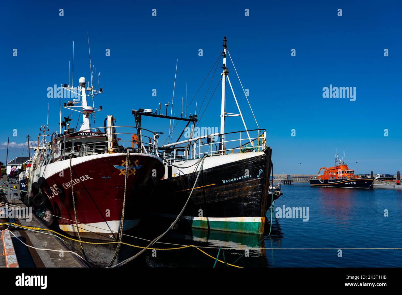 Port de Kilronan, Inishmore, la plus grande des îles d'Aran, Galway, Irlande Banque D'Images