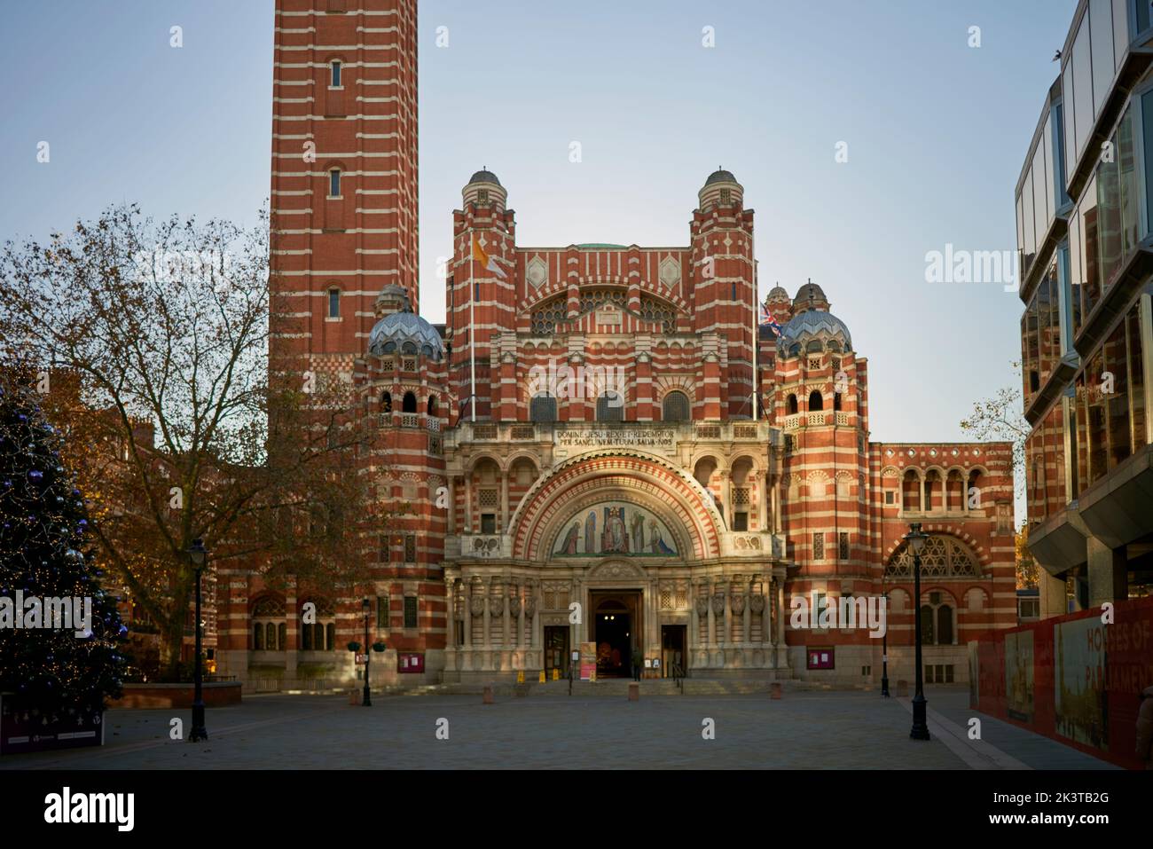 Cathédrale de Westminster à la lumière du matin à Noël, Londres Banque D'Images