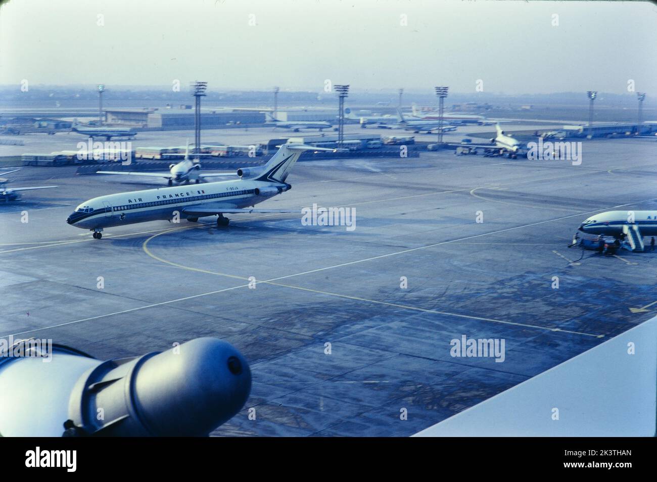 Orly, aéroport de Paris, France, archives 1969 Banque D'Images