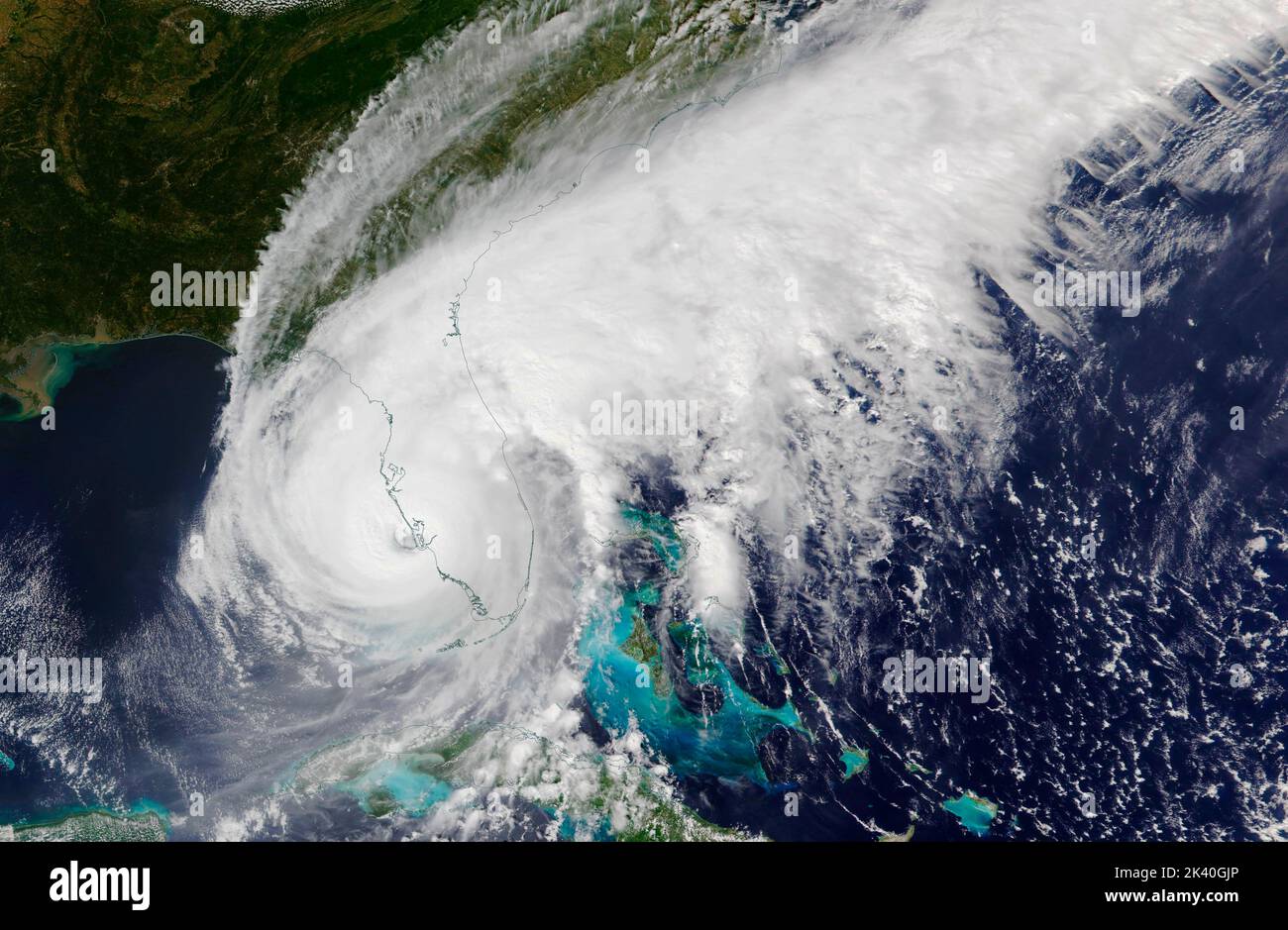 MER DES CARAÏBES - 28 septembre 2020 - les capteurs satellites MODIS de la NASA ont capturé cette image composite de l'ouragan Ian de catégorie 4 qui a touché terre sur les coas Banque D'Images