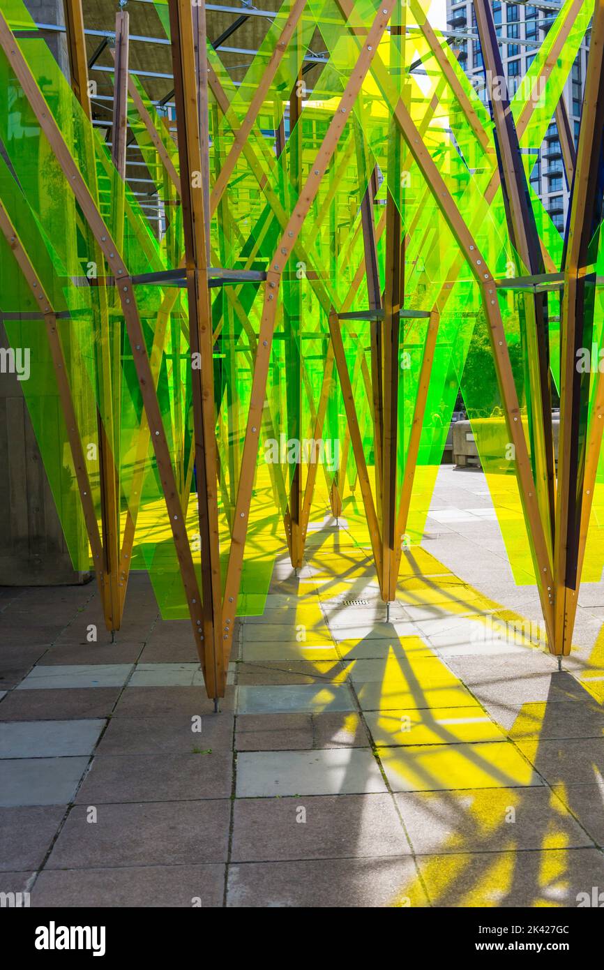 L'installation d'art Hop by Jyll Bradley à Hayward Gallery Terrace sur Southbank à Londres au Royaume-Uni en septembre Banque D'Images