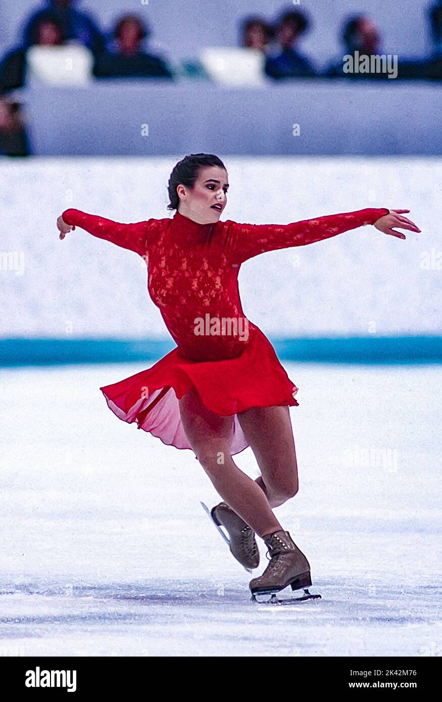 Katarina Witt (GER) en compétition dans le Skate libre de patinage artistique de Dames aux Jeux Olympiques d'hiver de 1994. Banque D'Images