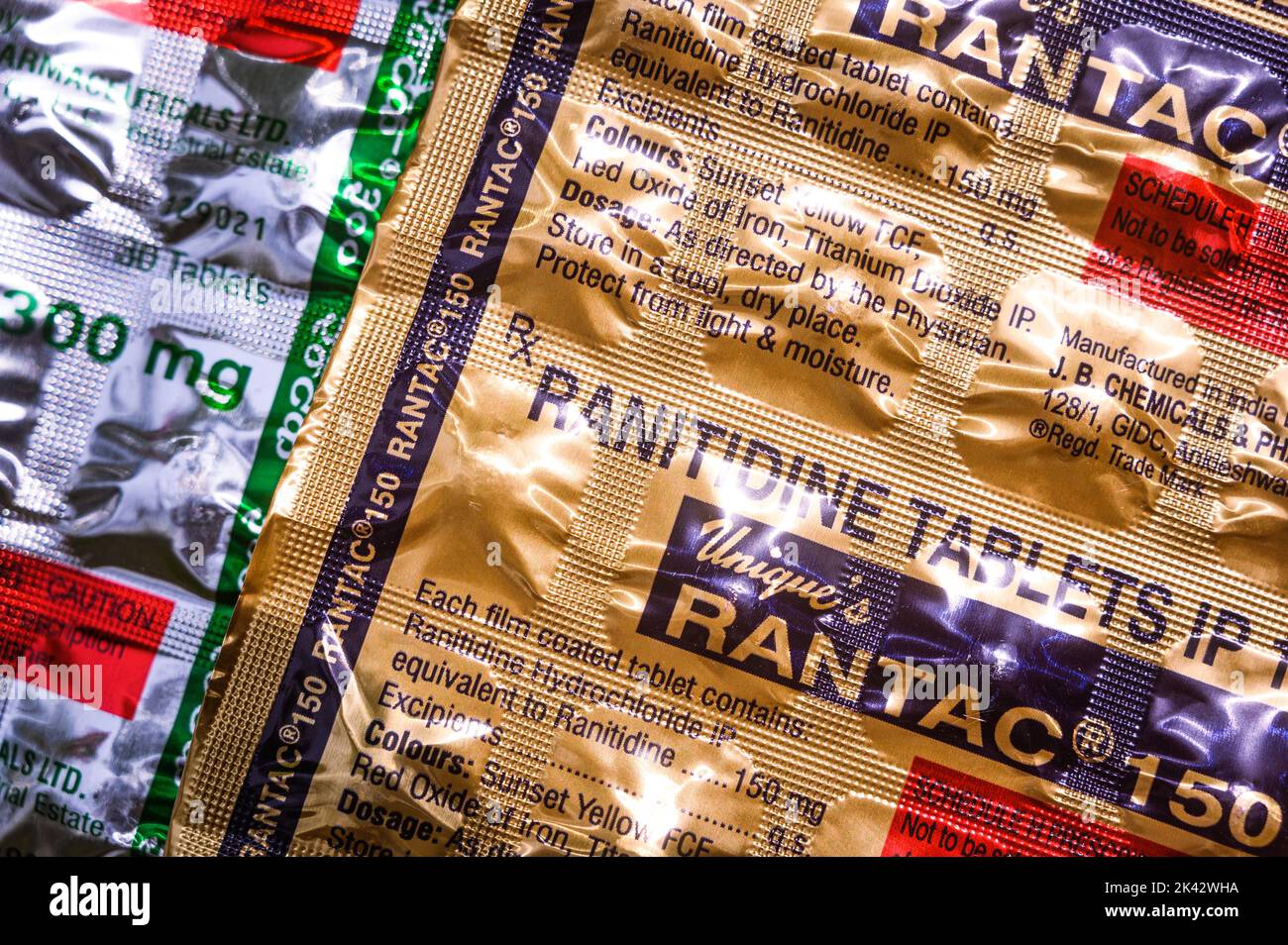 Le ministère indien de la Santé a retiré le populaire sel d'antiacide Ranitidine de la liste nationale des médicaments essentiels (NLEM) au sujet des préoccupations d'impureté causant le cancer N-nitrosodiméthylamine (NDMA). Ranitidine est populairement vendu sous le nom de marque Rantac et est l'antiacide le plus couramment prescrit pour l'acidité et les problèmes d'estomac liés à la douleur en Inde. Tehatta, Bengale occidental ; Inde. Banque D'Images