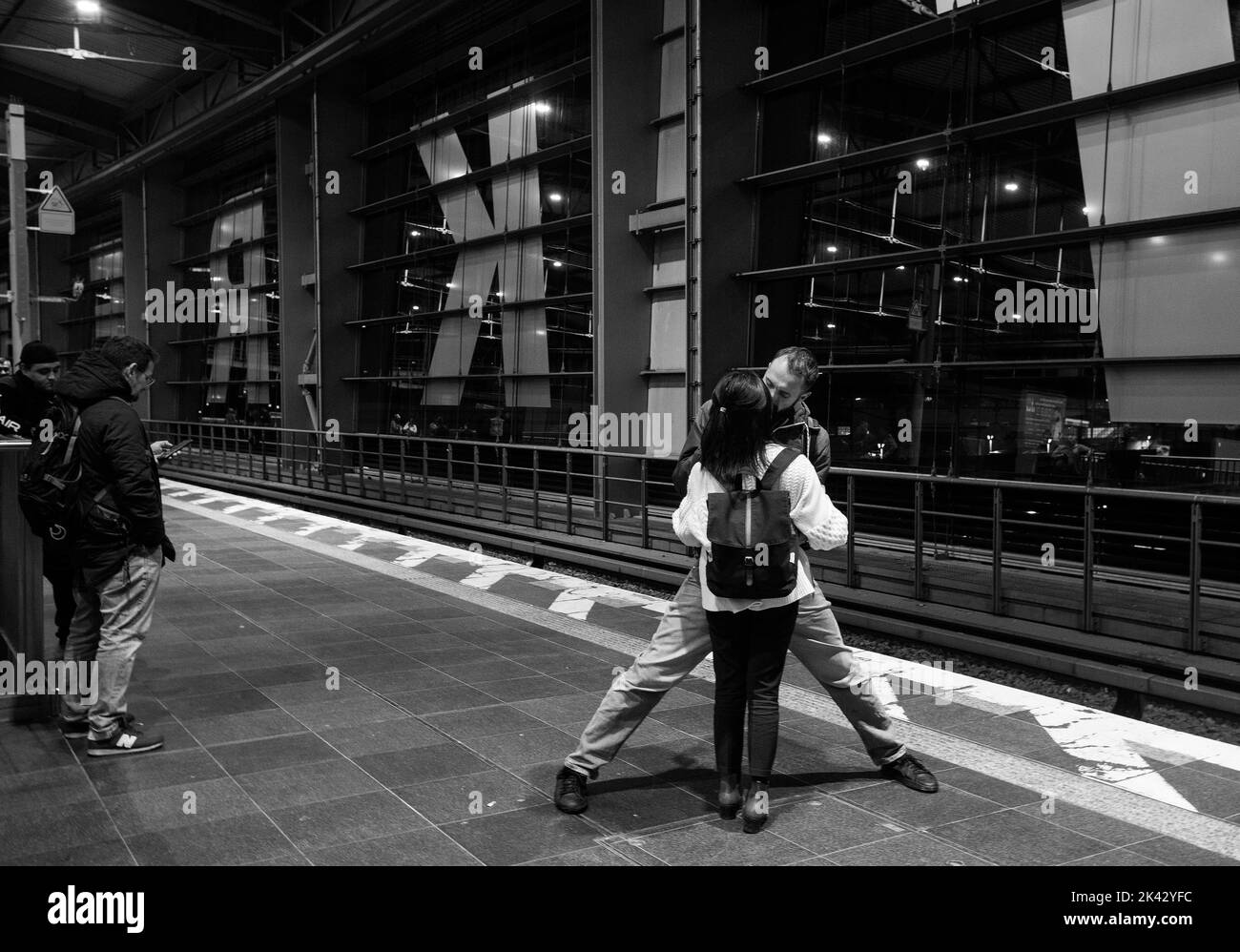 09-21-2022 Berlin Allemagne. KISS à la gare de Westkreuz sur les lignes S41 et S42 (rond-point) Banque D'Images