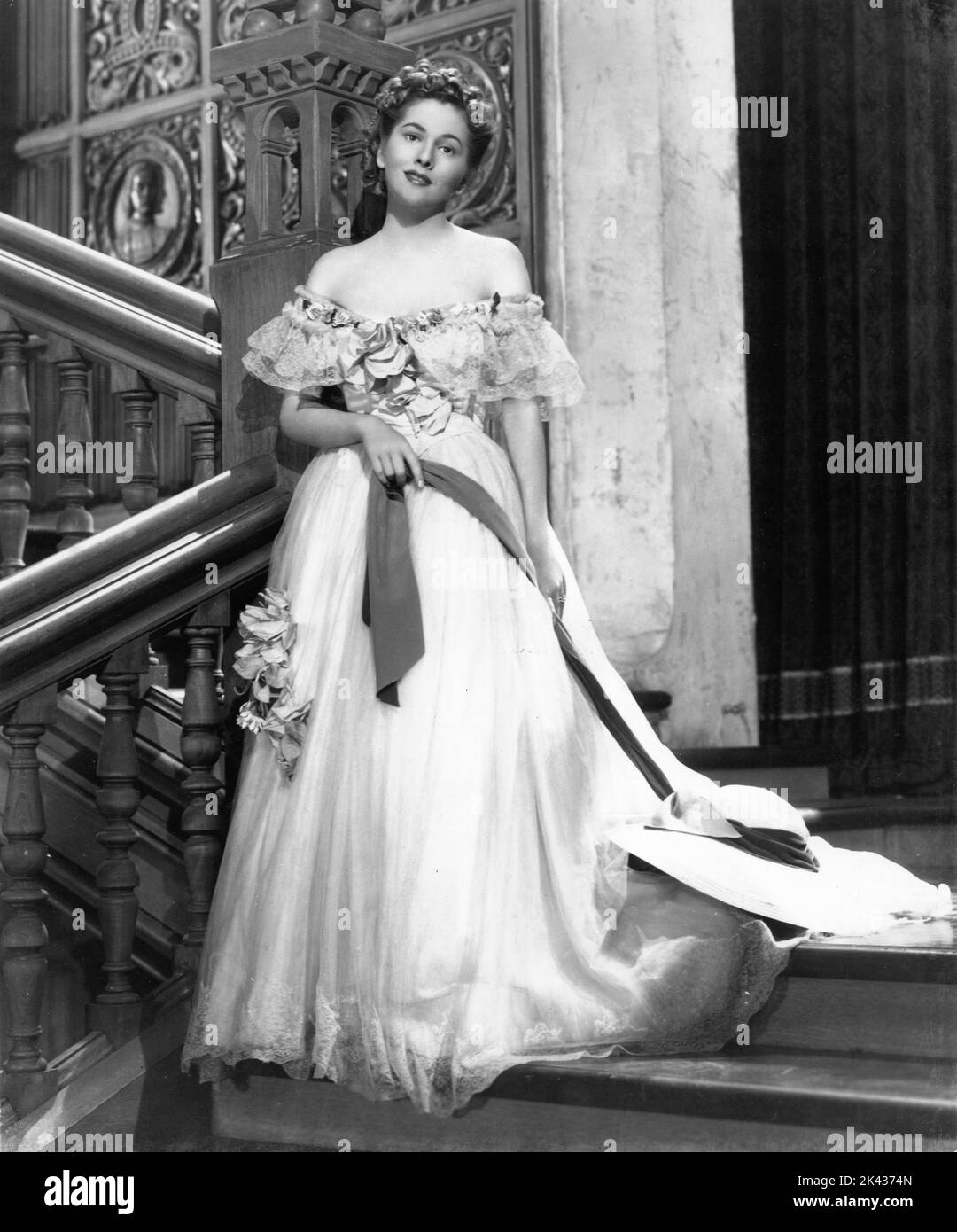 JOAN FONTAINE comme la deuxième Mme de Winter à REBECCA 1940 réalisateur ALFRED HITCHCOCK roman Daphne du Maurier producteur David O. Selznick Selznick International Pictures / United Artists Banque D'Images