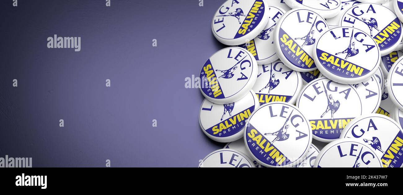 Logos de l'aile droite italienne Lega Per Salvini Premier sur un tas. Format de bannière Web avec espace de copie. Banque D'Images