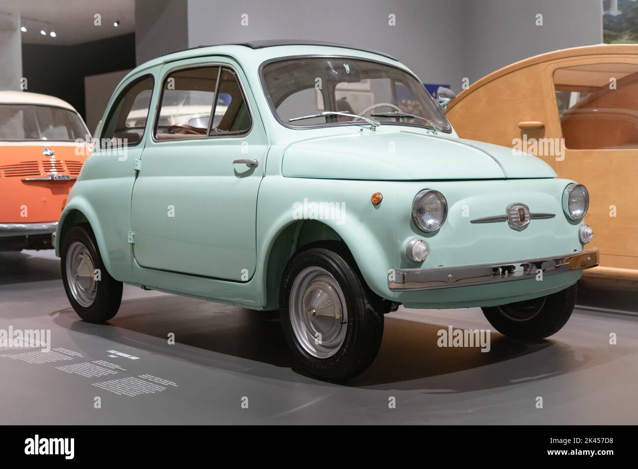 BILBAO, ESPAGNE-10 SEPTEMBRE 2022 : 1957 Fiat Nuova 500 Banque D'Images