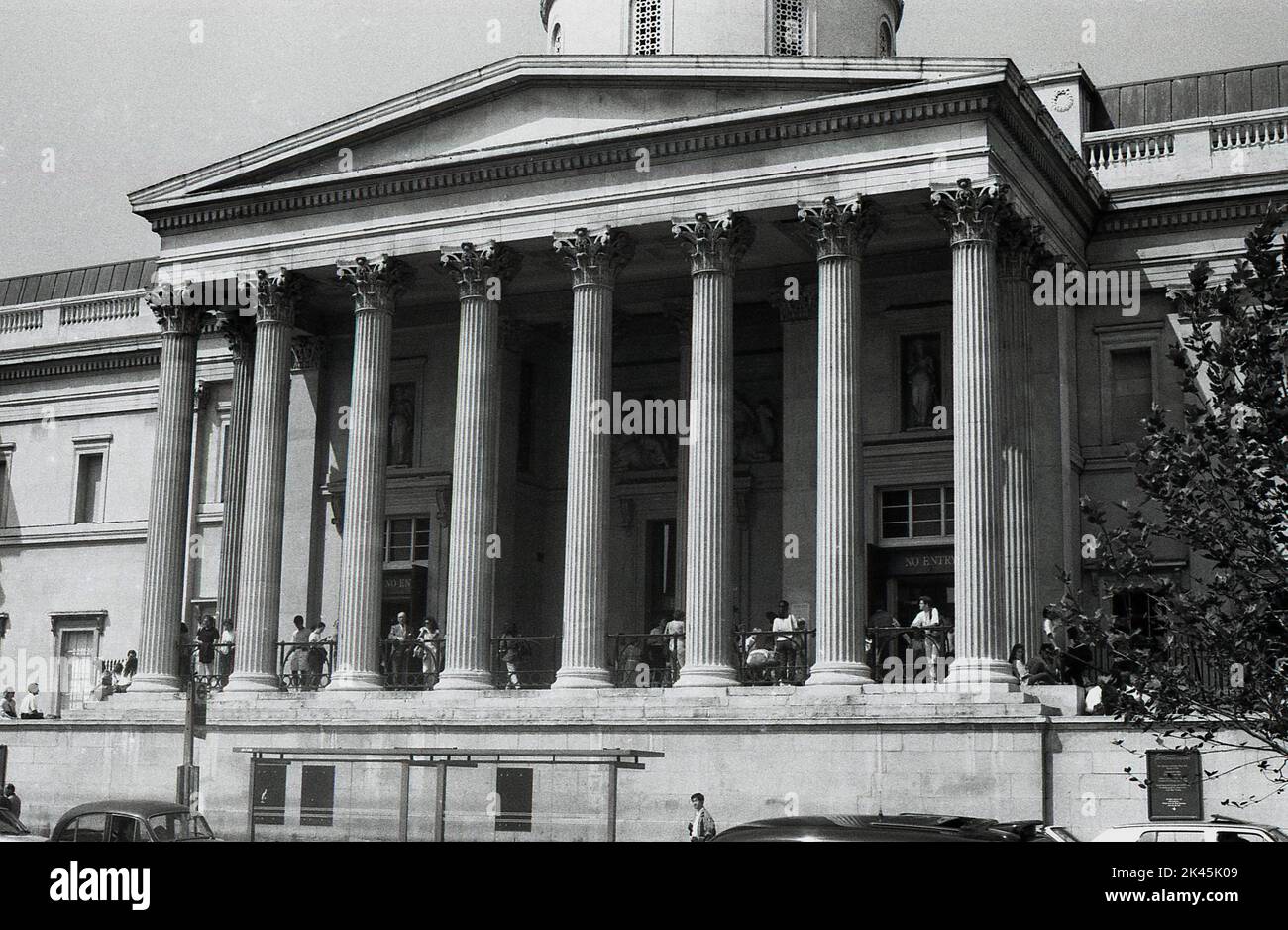 Galerie nationale de Trafalgar Square, Londres sur 5 août 1989. Conçu par William Wilkins, le bâtiment a été achevé en 1838. Banque D'Images