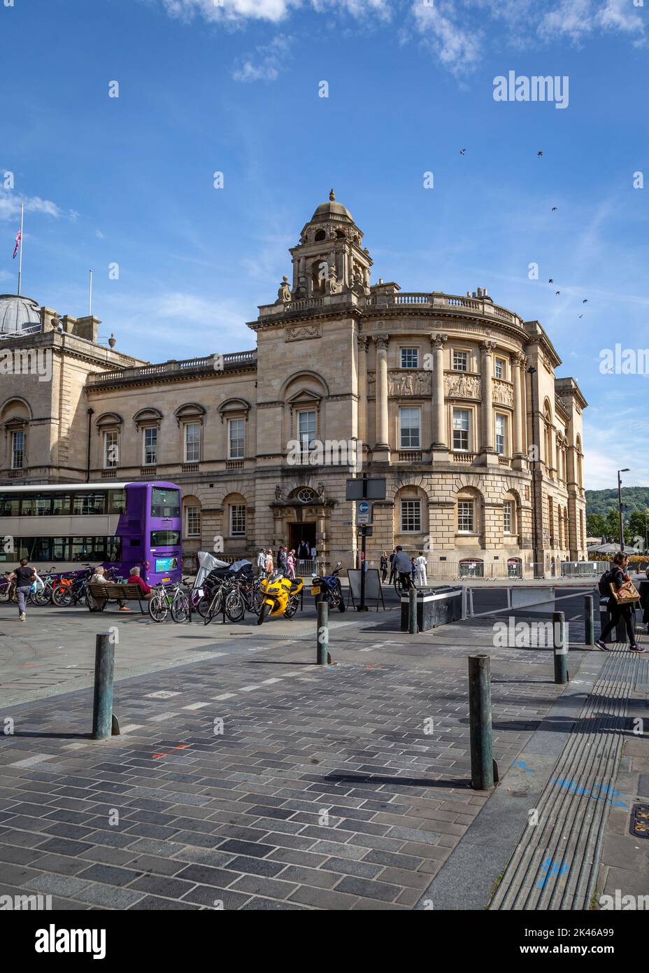 Belle architecture dans les rues du centre-ville, Bath, Somerset, Royaume-Uni. Banque D'Images
