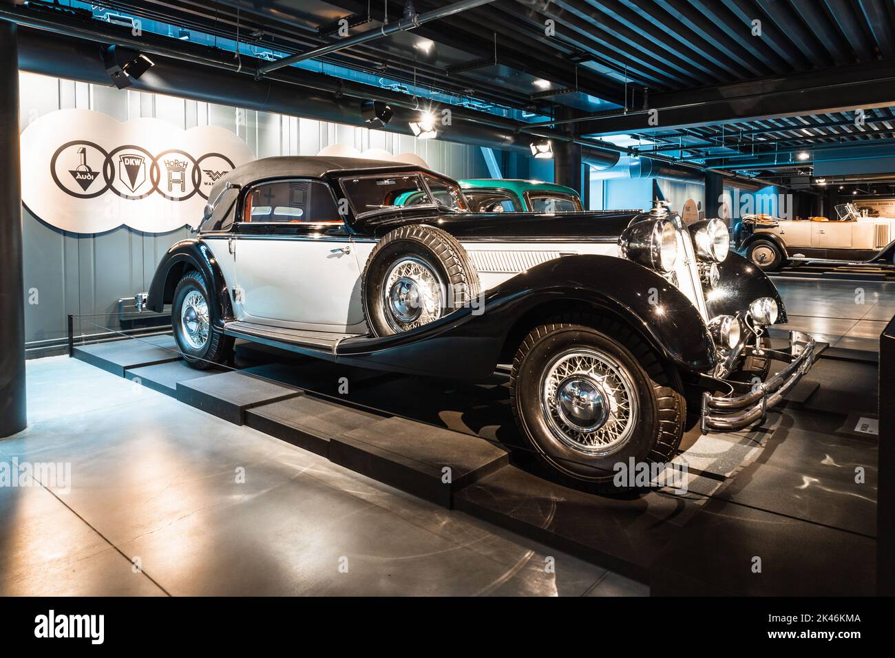 Horch 853 - voiture rétro classique. Musée automobile de Riga. Riga, Lettonie, 17 août 2022 Banque D'Images