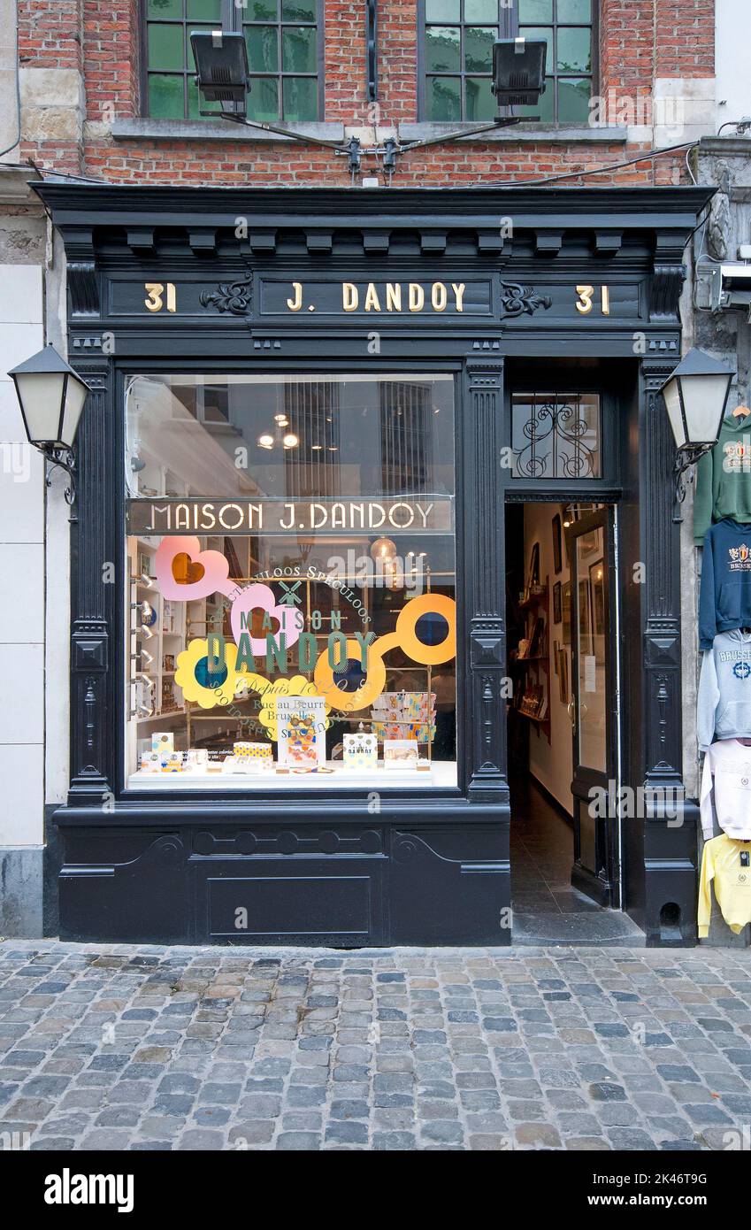 Boutique de confiserie Maison J. Dandoy (rue au beurre 31), Bruxelles, Belgique Banque D'Images