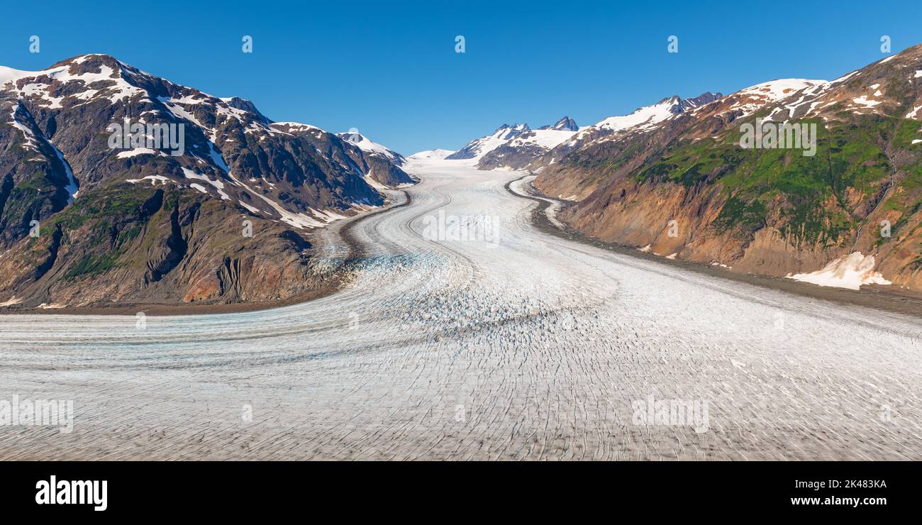 Panorama sur le glacier du saumon près de Stewart, Colombie-Britannique, Canada. Banque D'Images