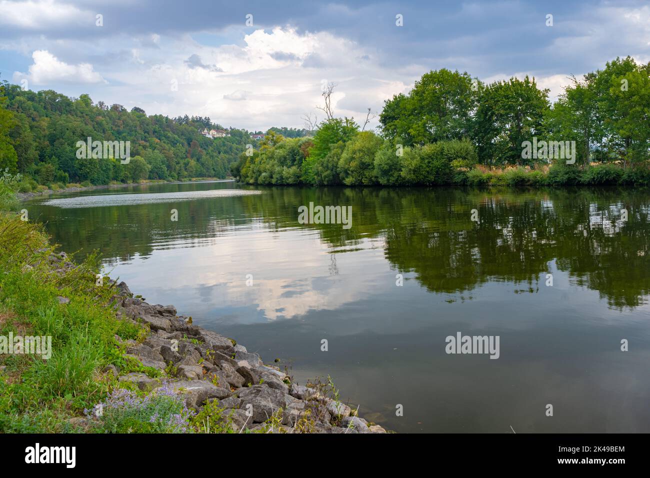 La rivière Neckar près de Bad Wimpfen. Neckartal, Bade-Wurtemberg, Allemagne, Europe Banque D'Images