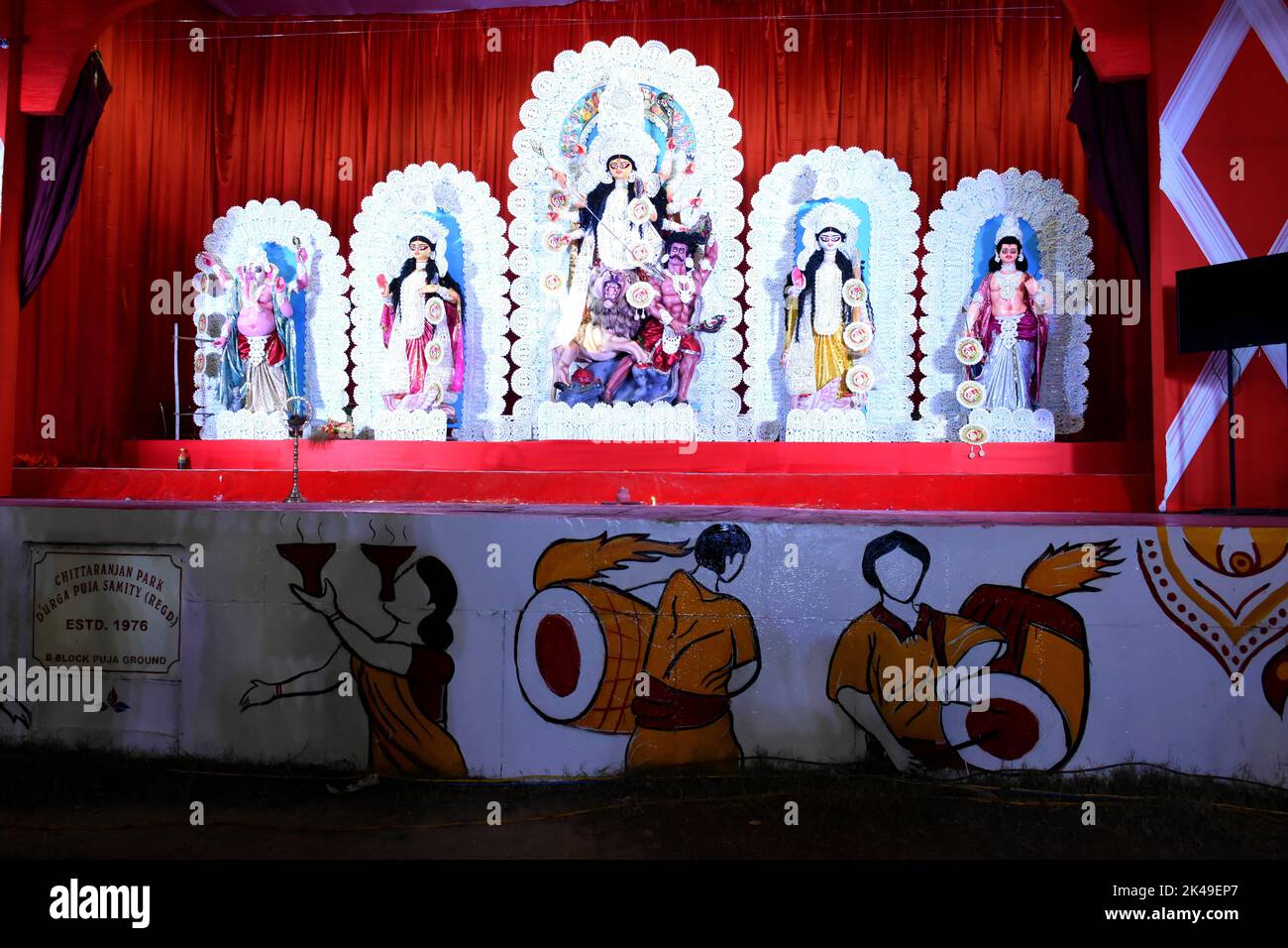 1 octobre 2022, New Delhi, Delhi, Inde: Beau travail d'art à Durga Puja Pandal dans le parc de Chittaranjan. (Image de crédit : © Indraneel Sen/Pacific Press via ZUMA Press Wire) Banque D'Images