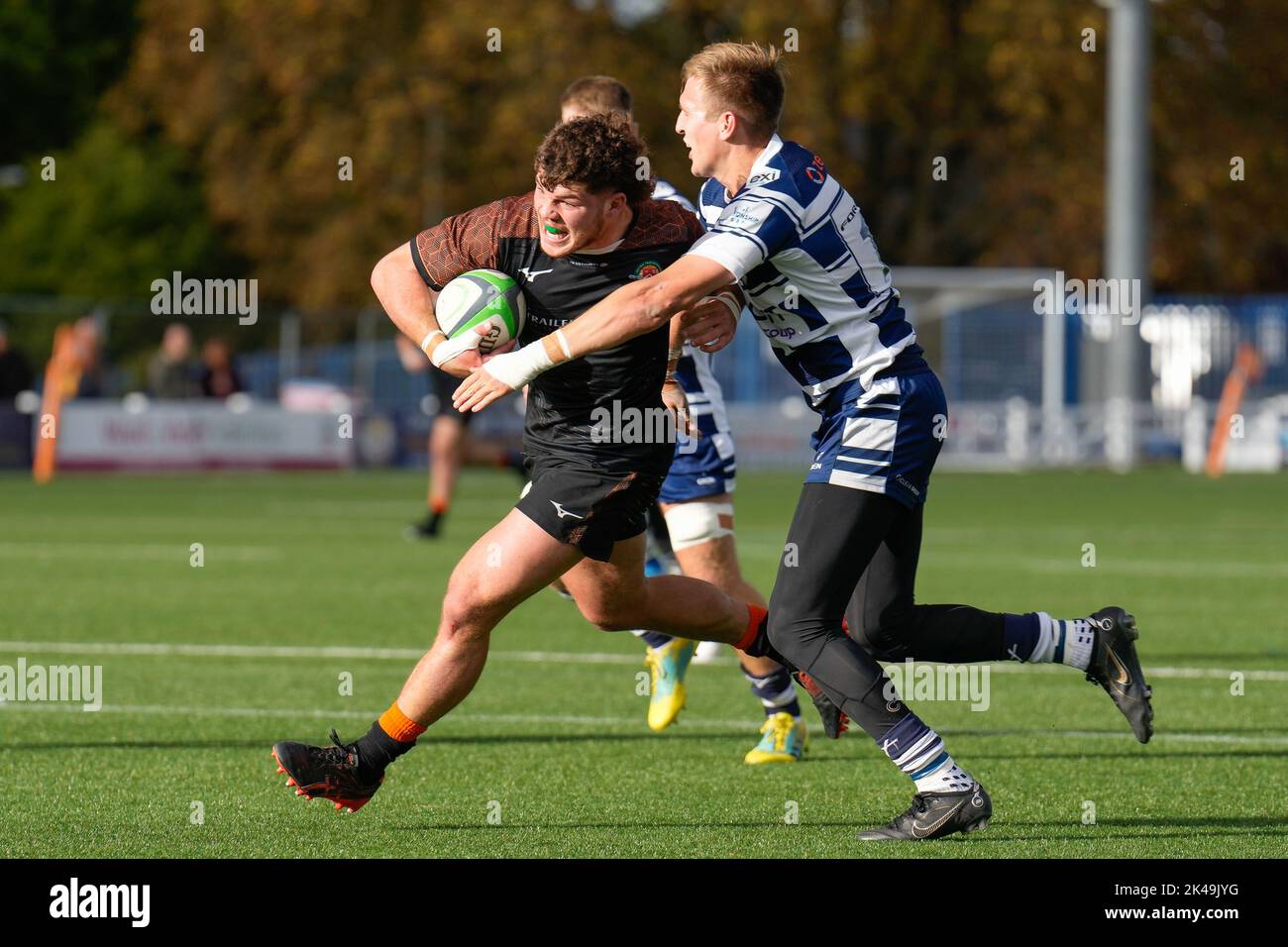 Carlo TIZZANO (23) de Ealing Trailfinders lors du match de championnat Greene King IPA entre Coventry et Ealing Trailfinders à Butts Arena, Coventry, Angleterre, le 1 octobre 2022. Photo de David Horn. Banque D'Images