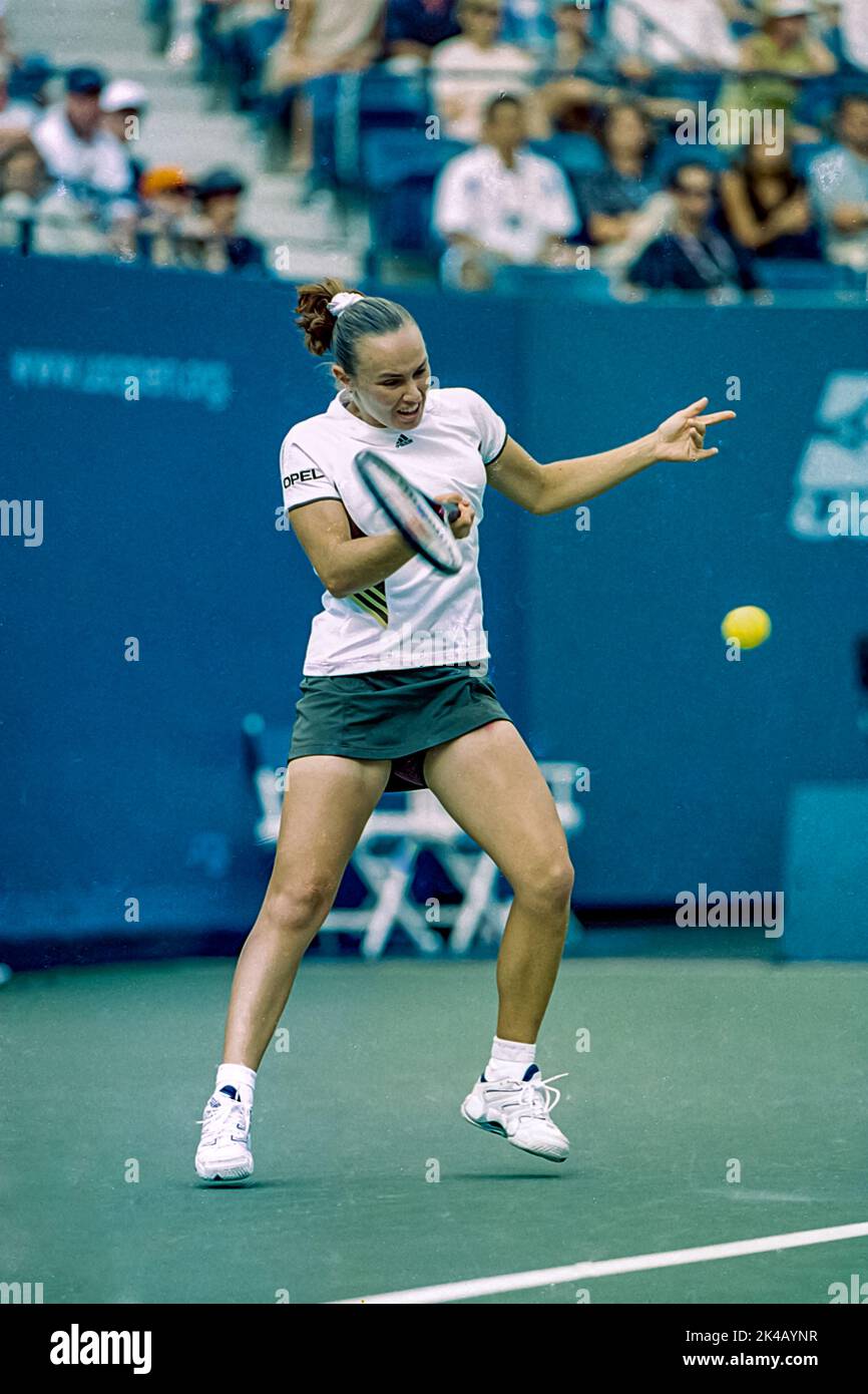 Martina Hingis (SUI) en compétition à l'US Open tennis 1999 Banque D'Images