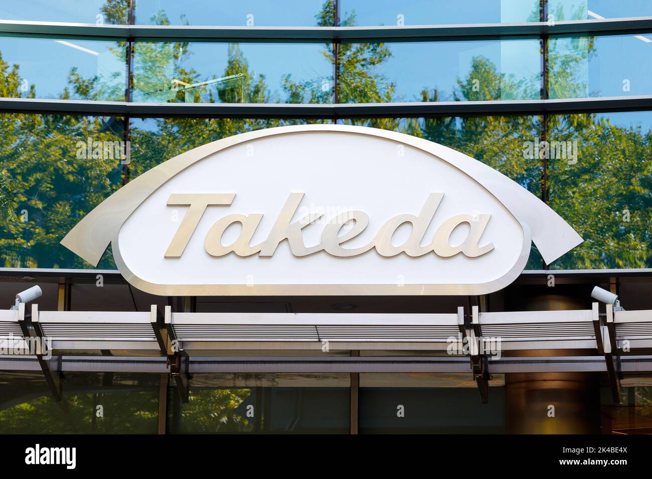 Takeda Pharmaceuticals sur Landsdowne St, Cambridge, Massachusetts. Logo et signalisation du siège d'une société pharmaceutique près de Boston Banque D'Images