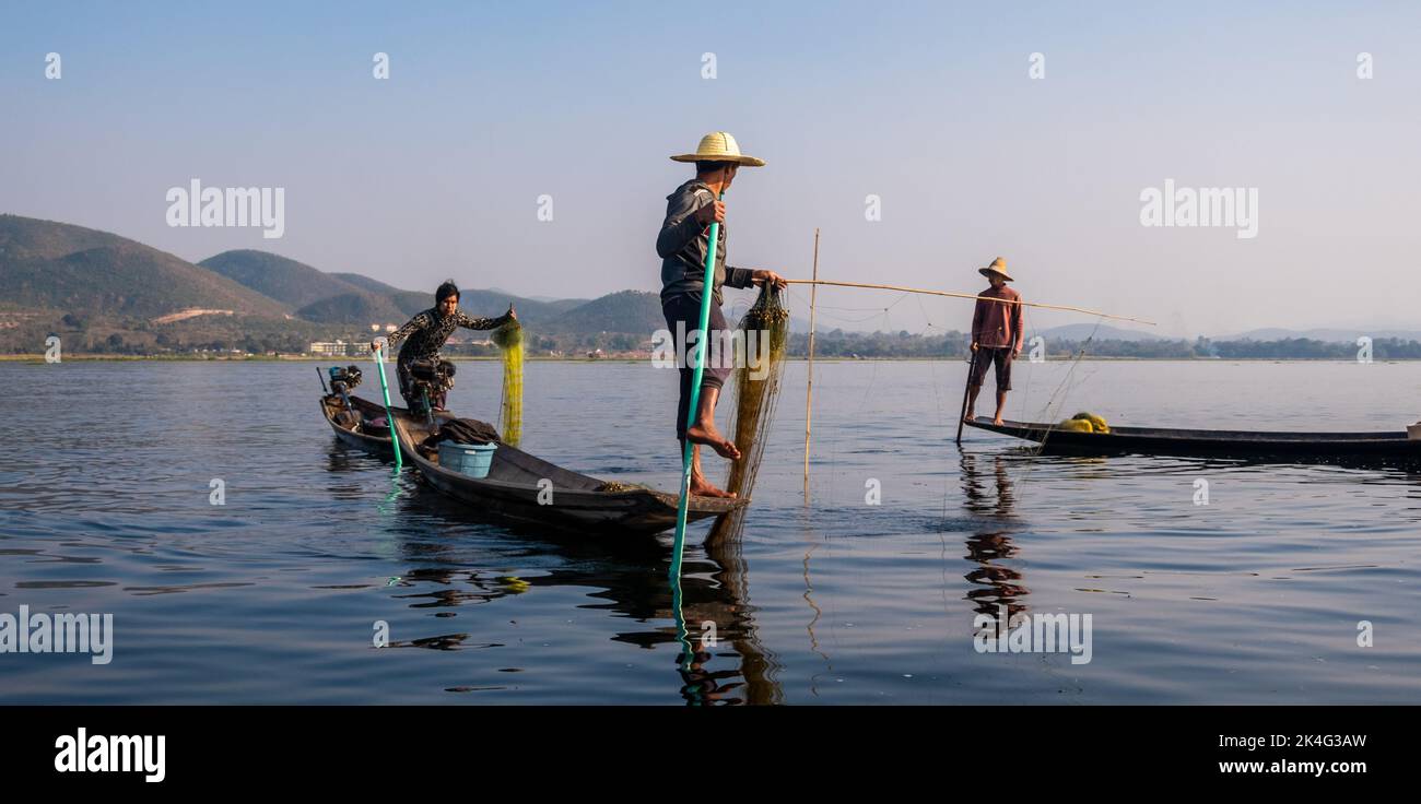 Pêcheurs au lac Inle, État de Shan, Myanmar Banque D'Images