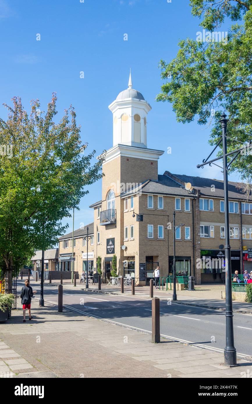 The Tower Center, Alvescot Road, Carterton, Oxfordshire, Angleterre, Royaume-Uni Banque D'Images