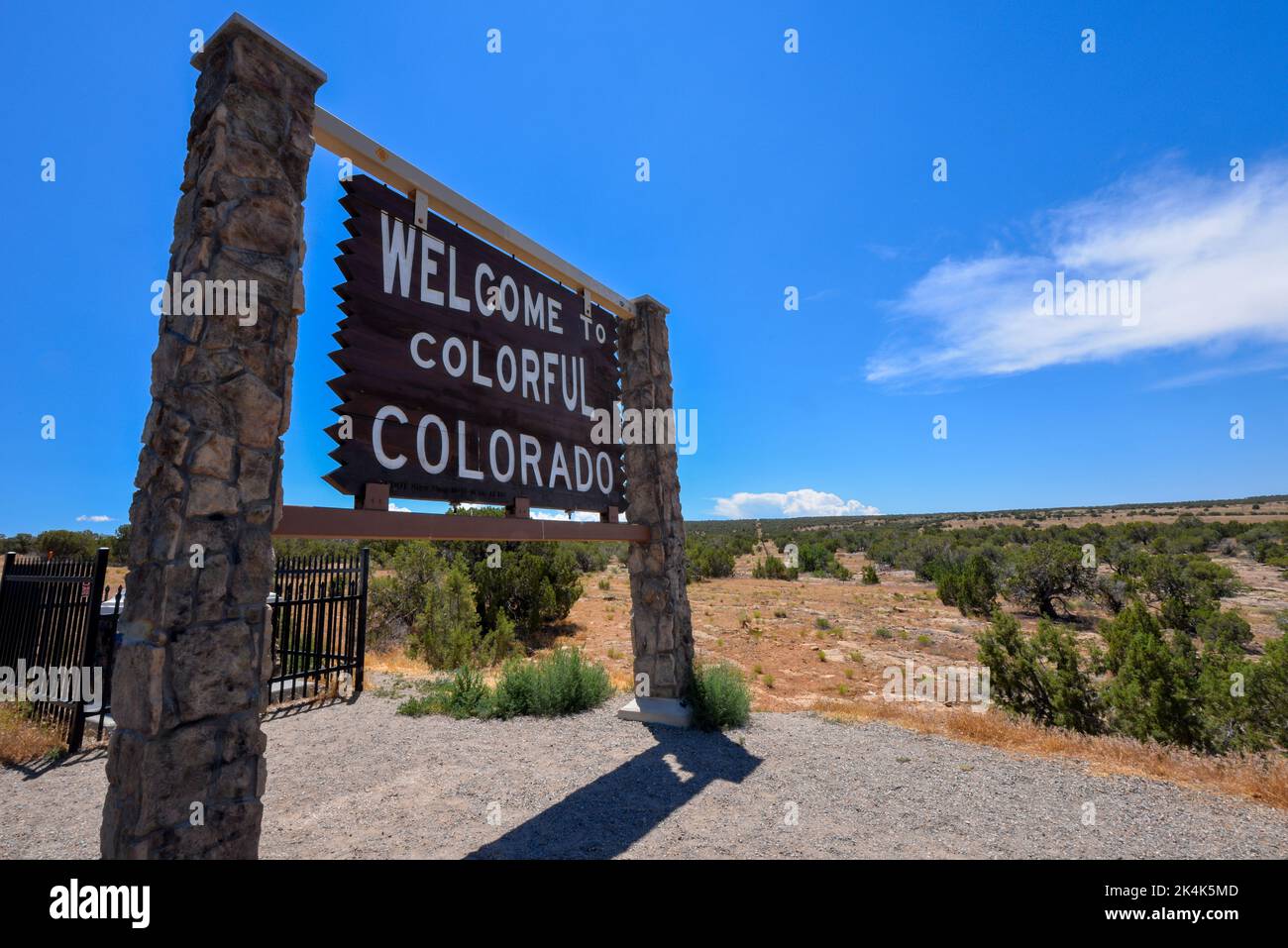 Bienvenue au panneau Colorado sur l'autoroute entre l'Utah et le Colorado aux États-Unis Banque D'Images
