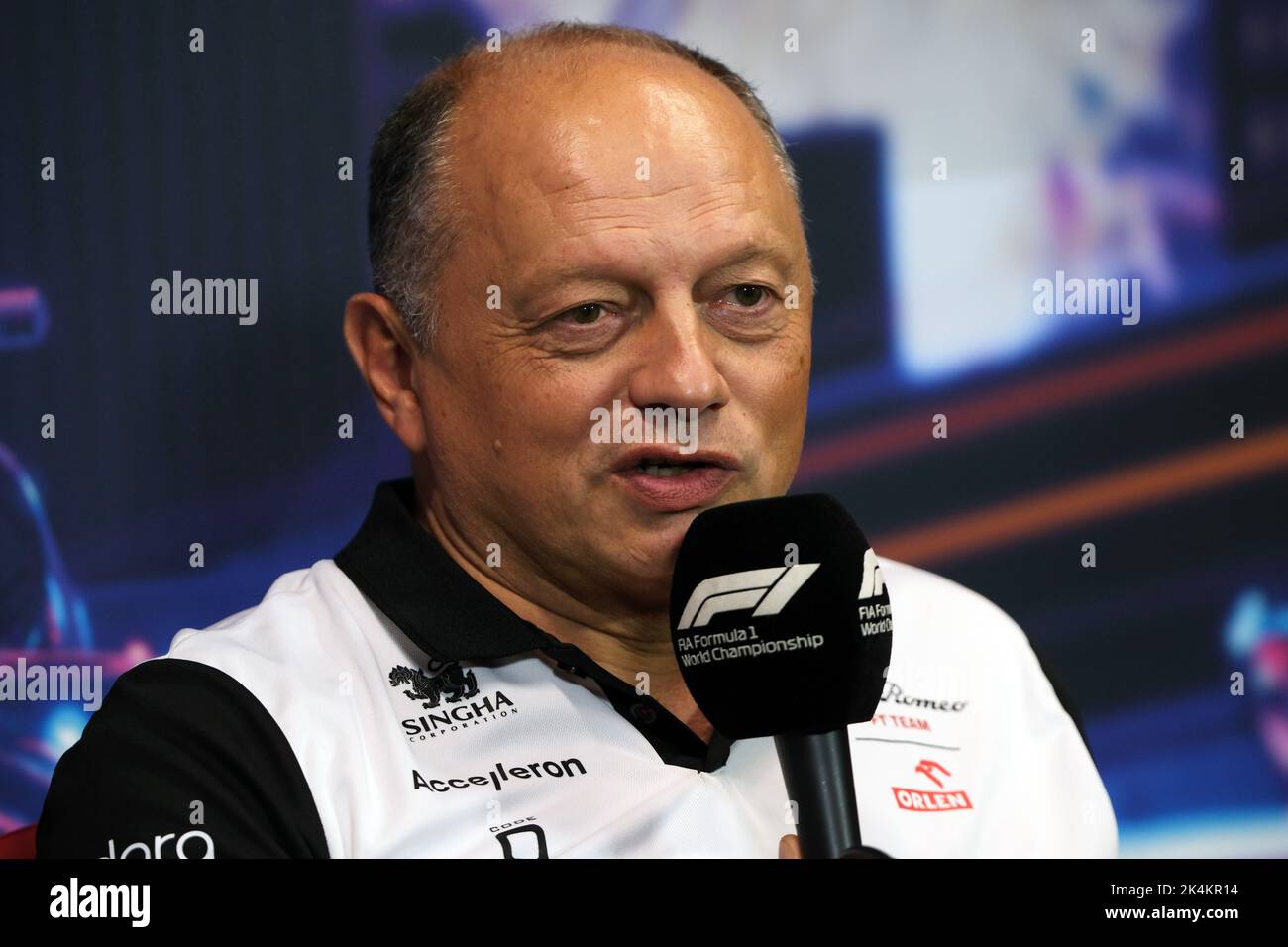 SINGAPOUR, circuit de rue de Singapour, 02. OCTOBRE 2022 : Frédéric Vasseur (FRA) Directeur général et PDG de Sauber Motorsport AG et Banque D'Images